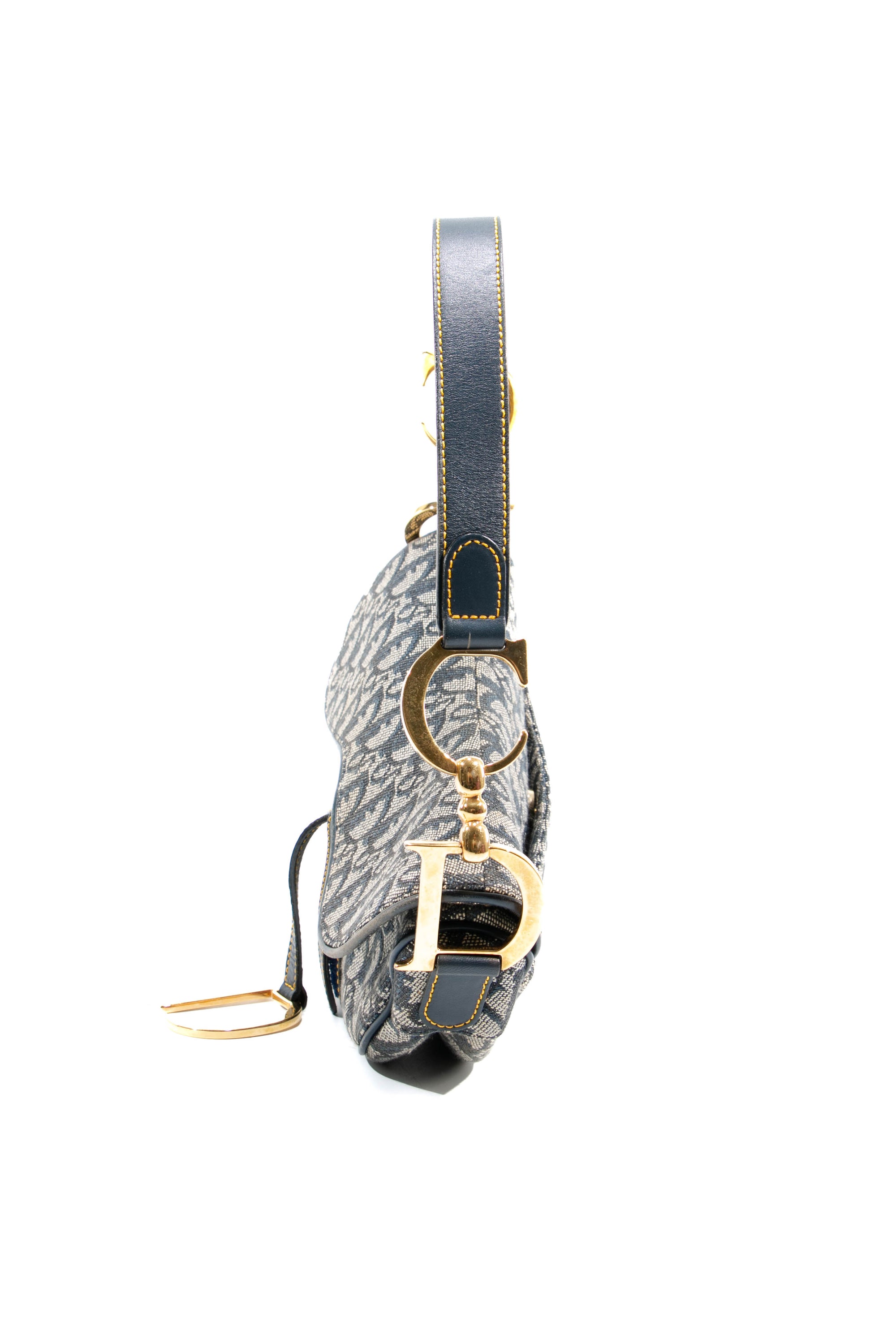 Saddle