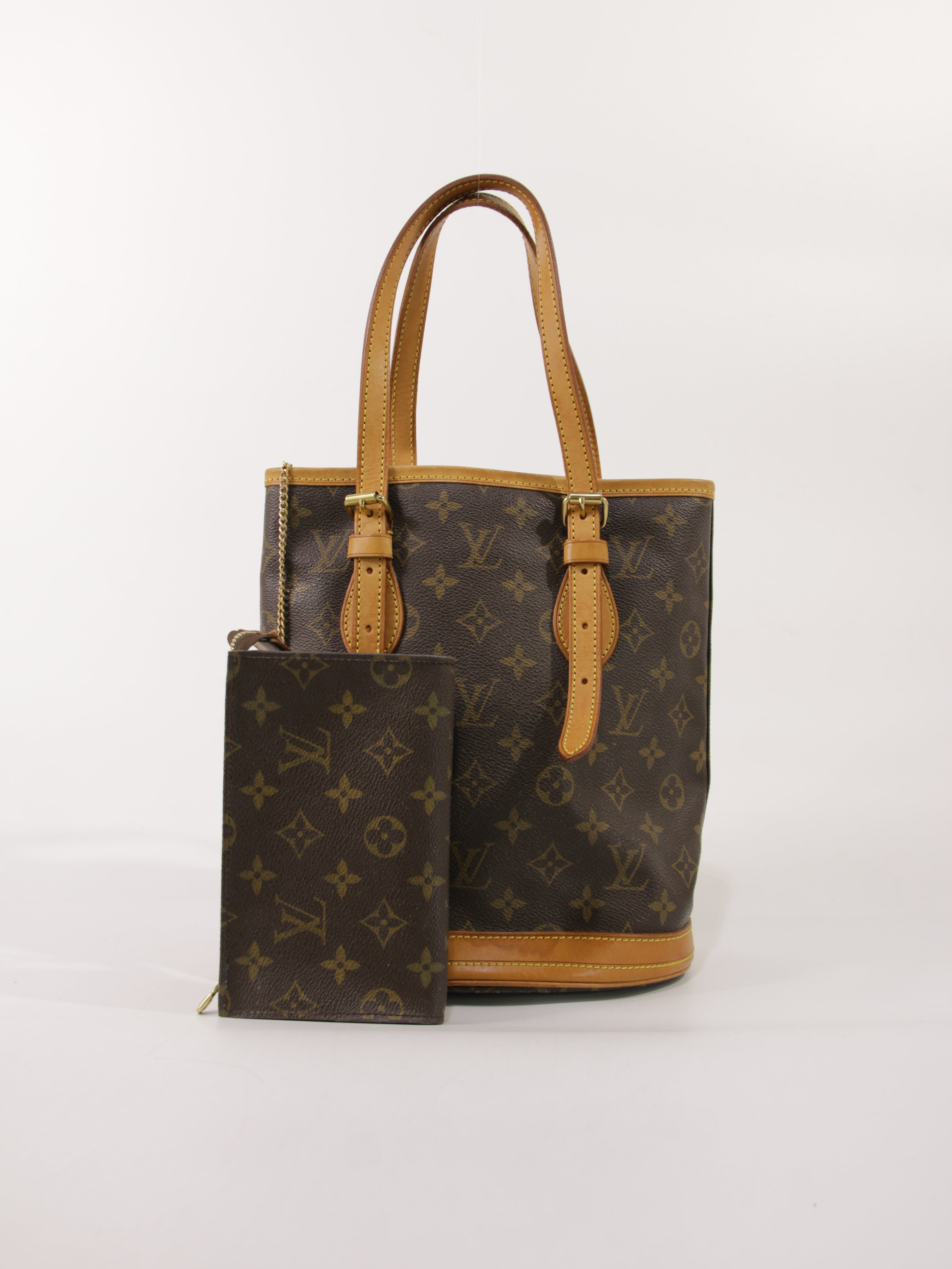 Louis Vuitton - Bucket bags