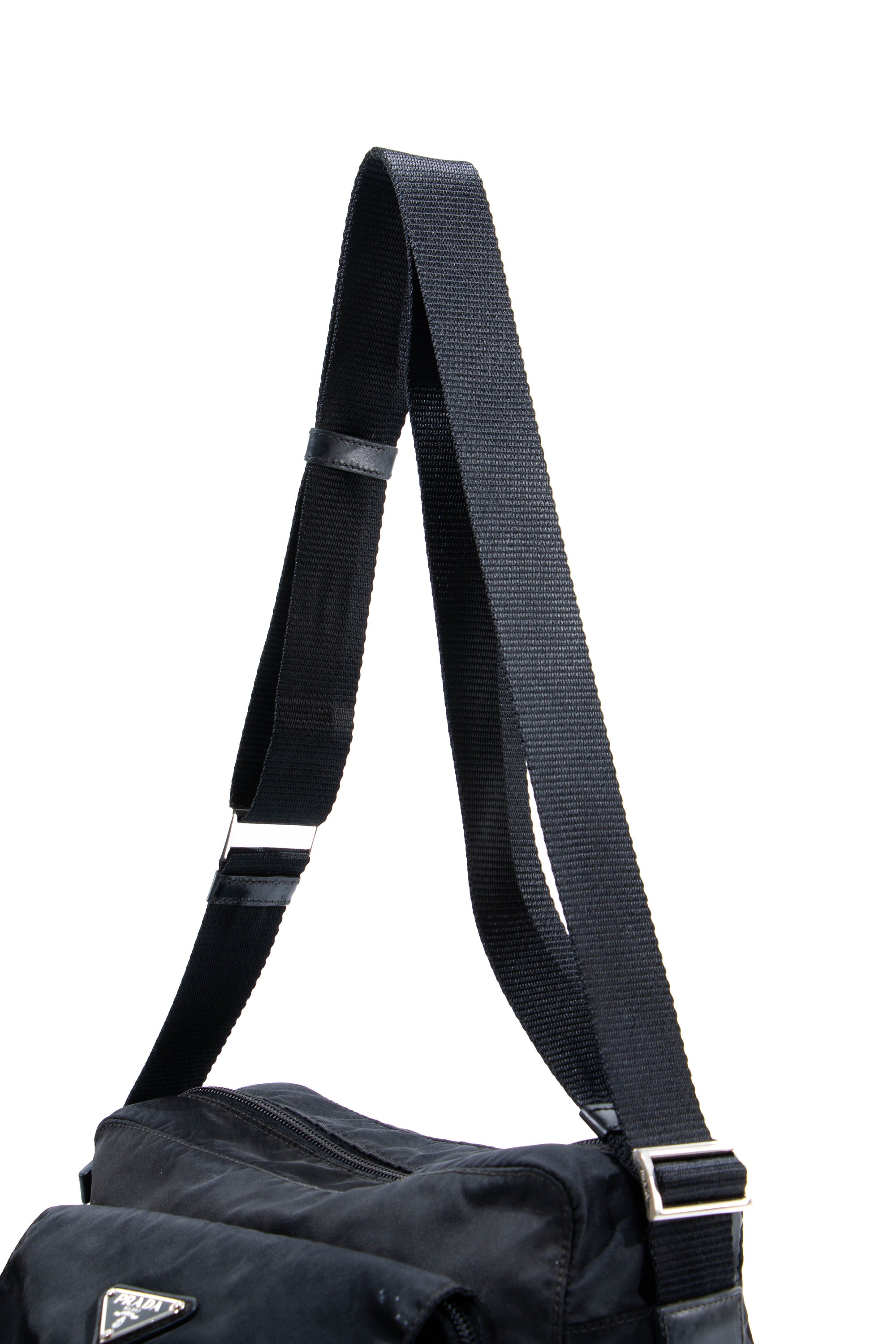 Single Buckle Messenger