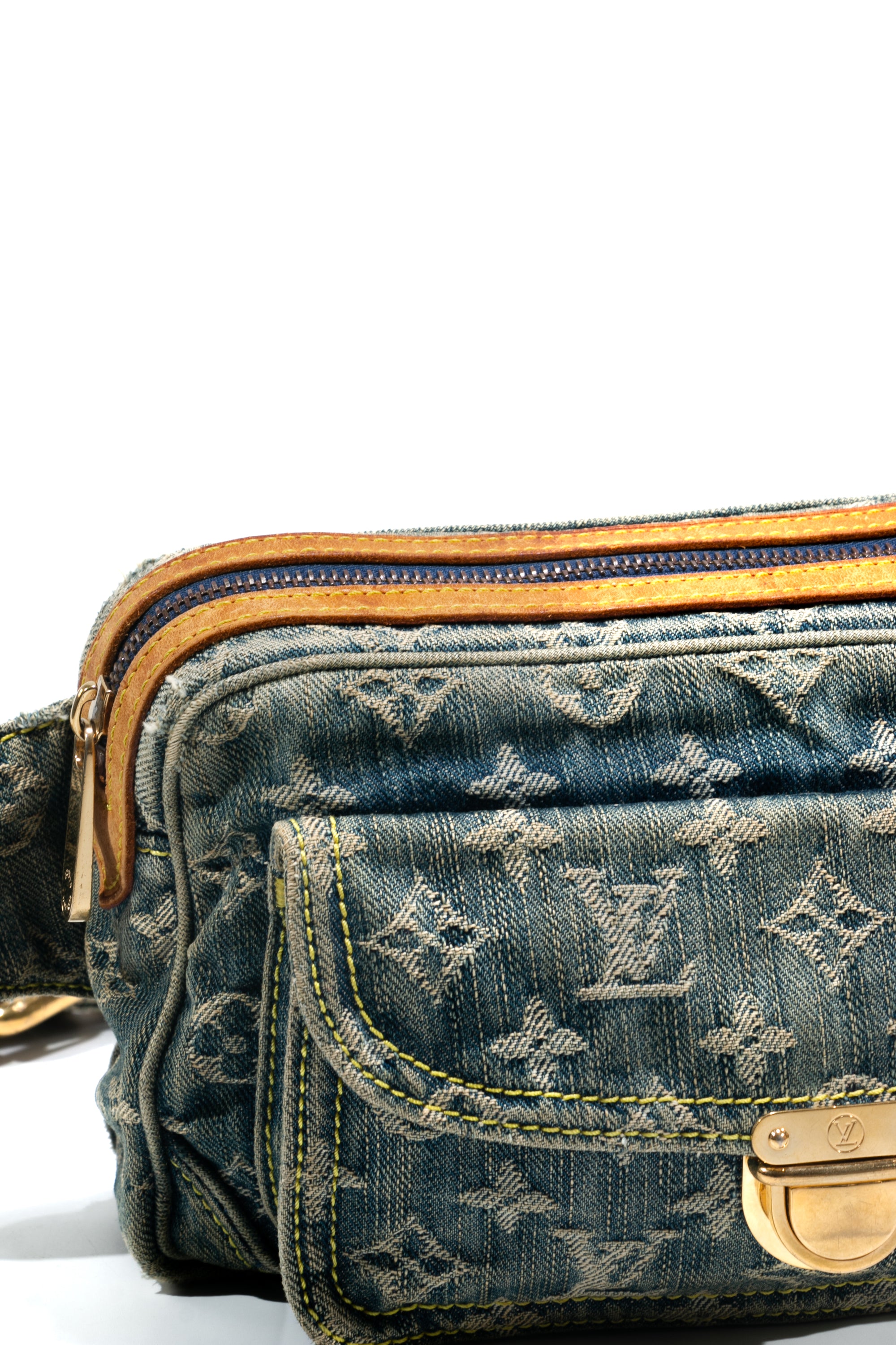Crossbody bag