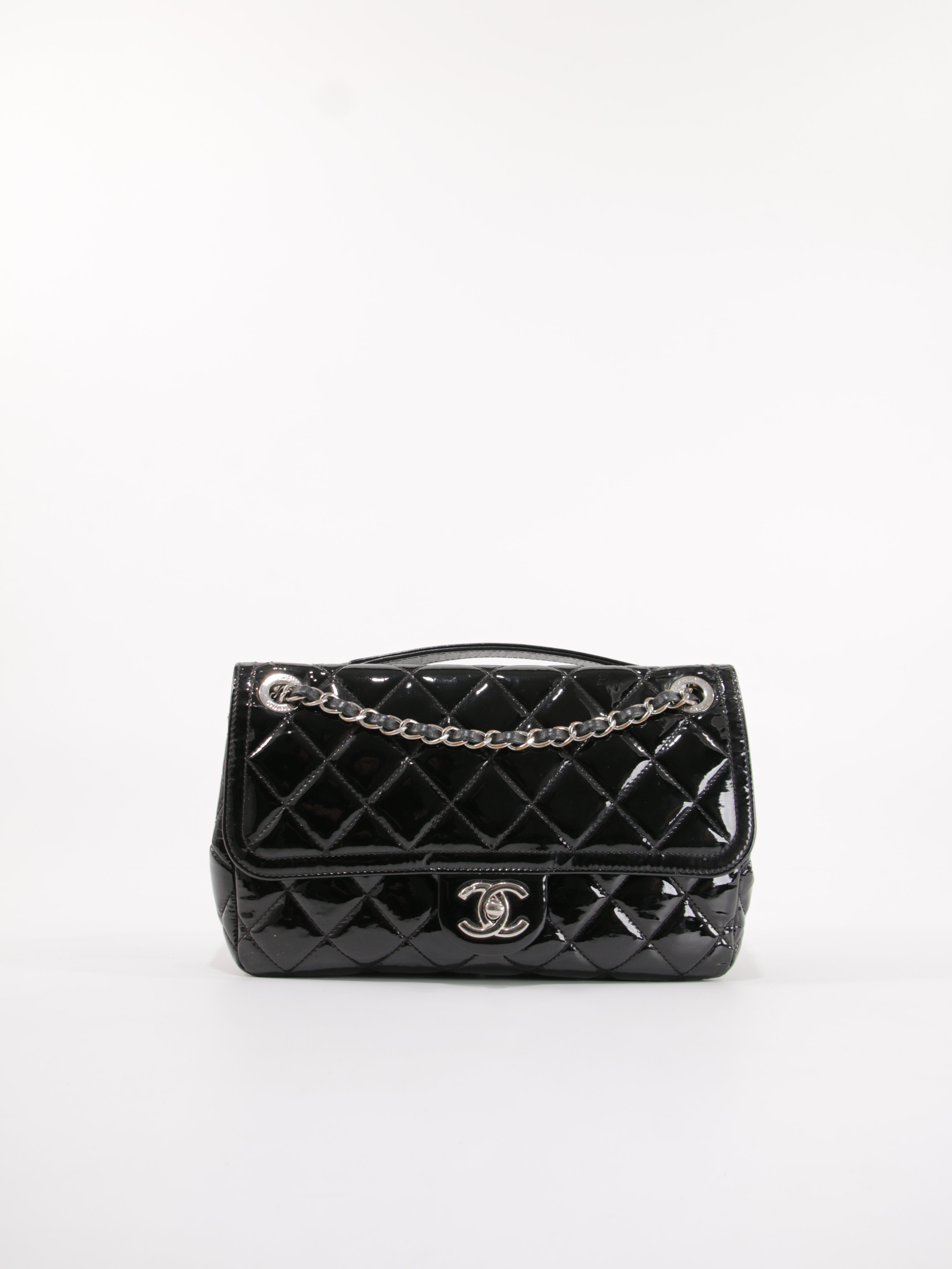 CHANEL - FLAP