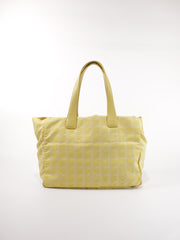 Medium New Travel Line Tote