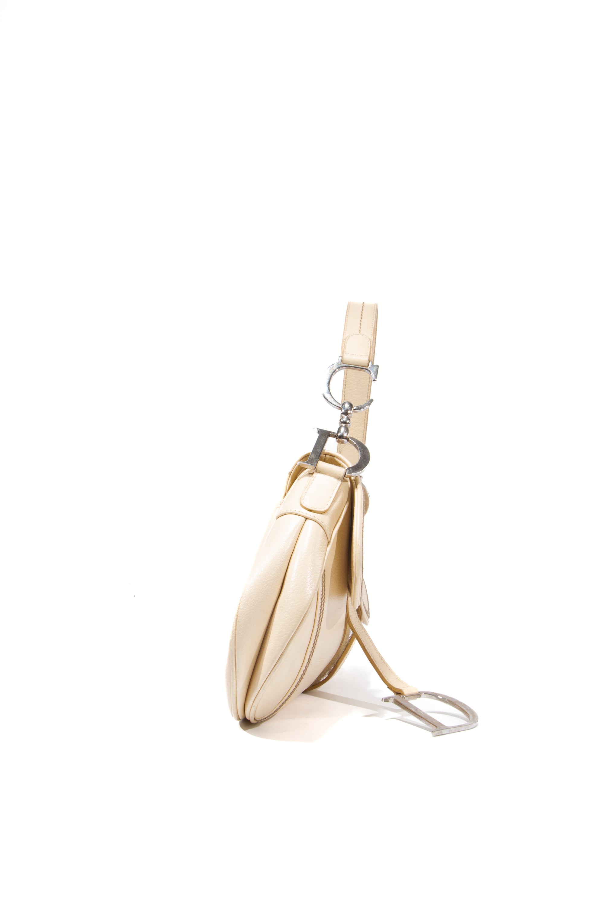 Saddle