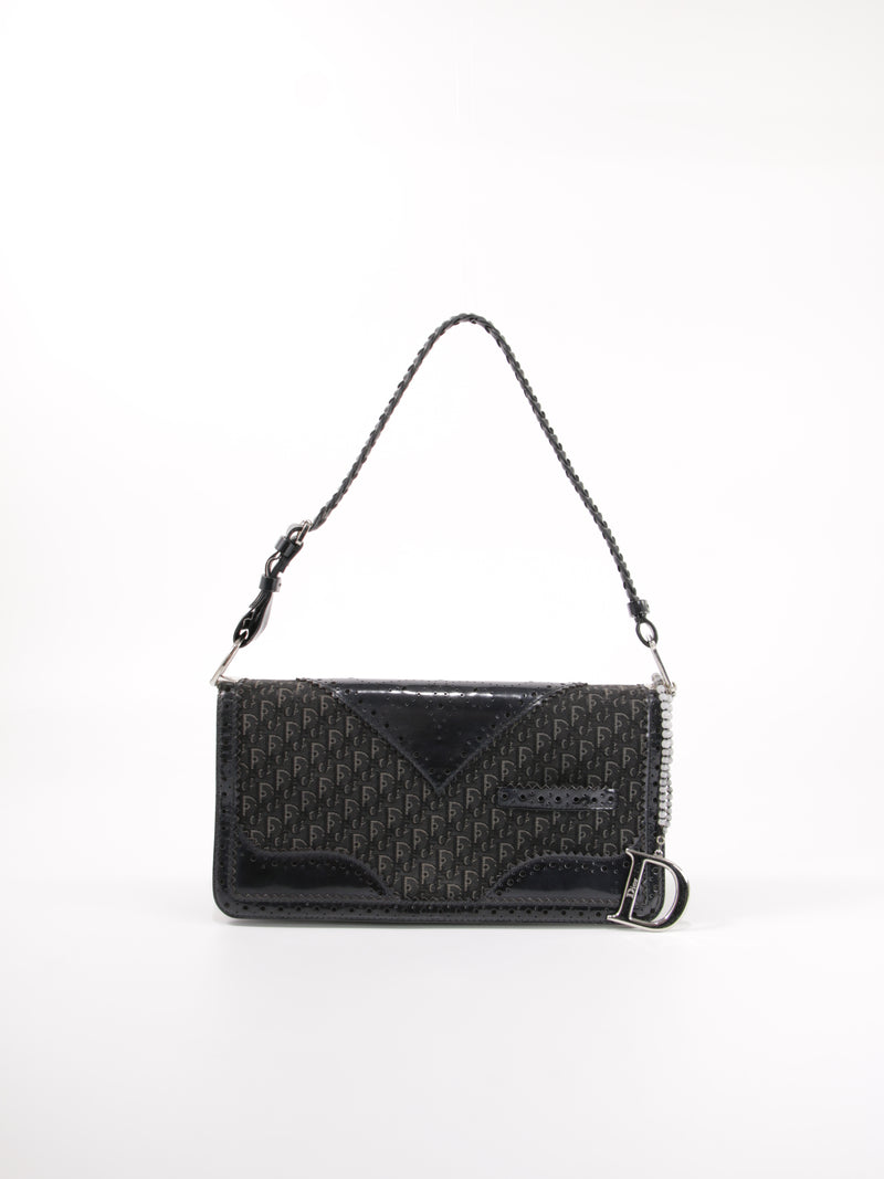 CHRISTIAN DIOR SHOULDER BAGS