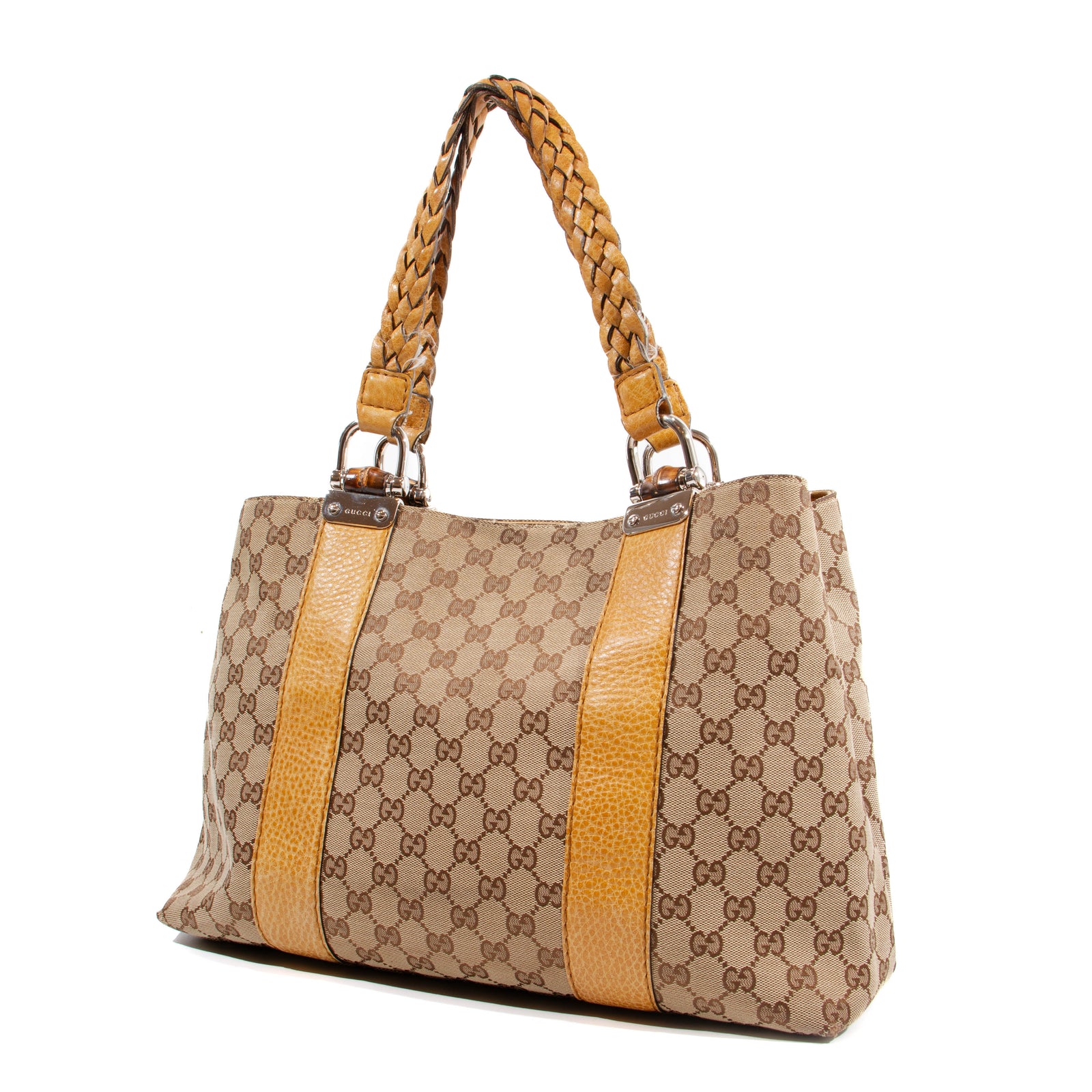Tote behind