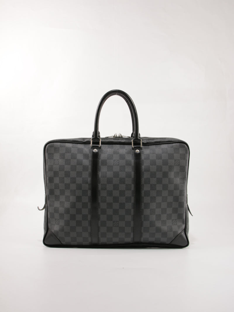 LOUIS VUITTON PORT DOCUMENTS TRAVEL DOCUMENTS GM
