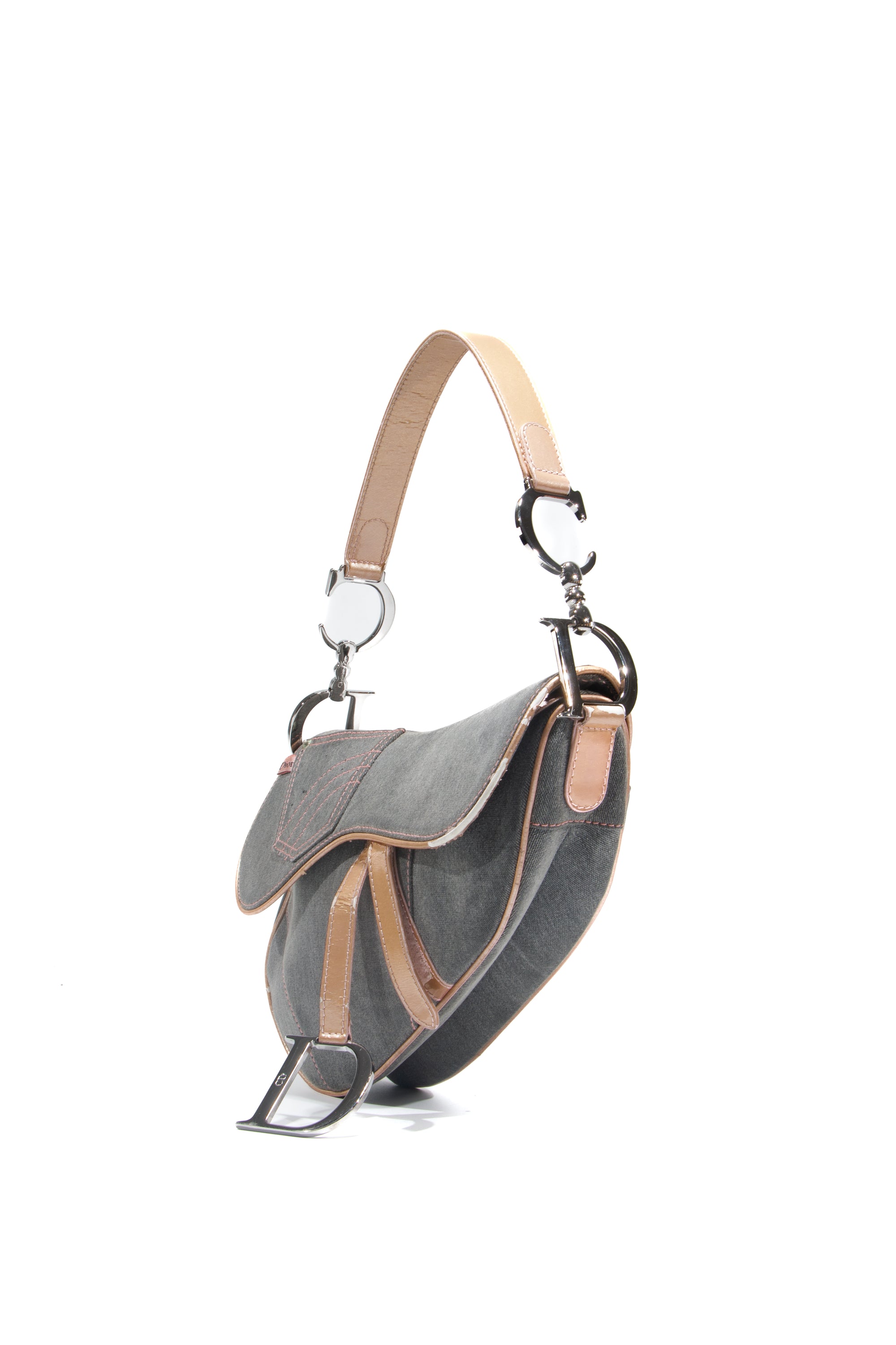 Saddle