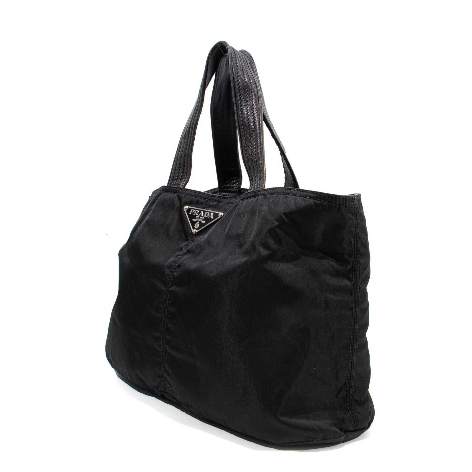 Tote behind