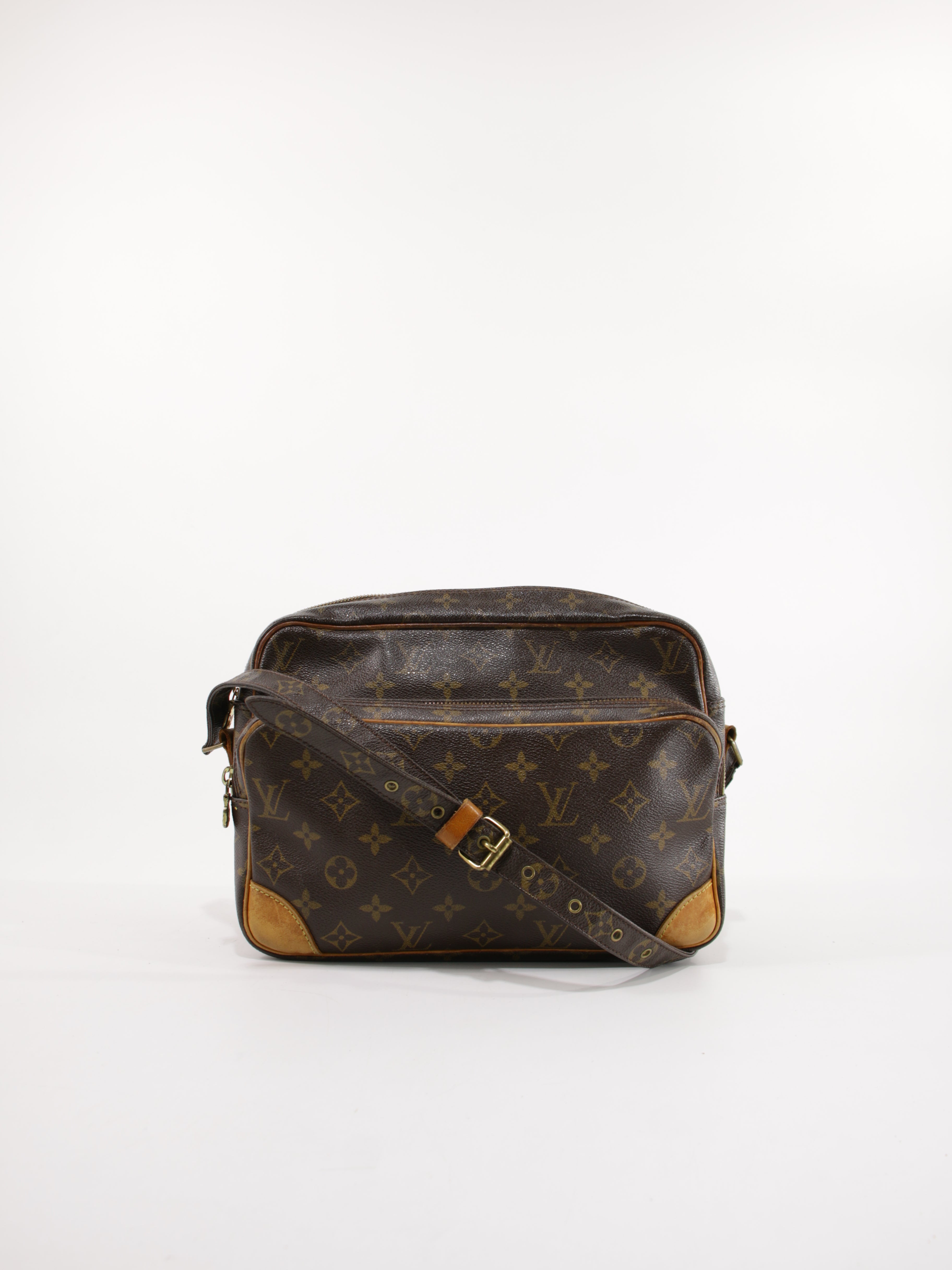 Louis Vuitton Nile PM