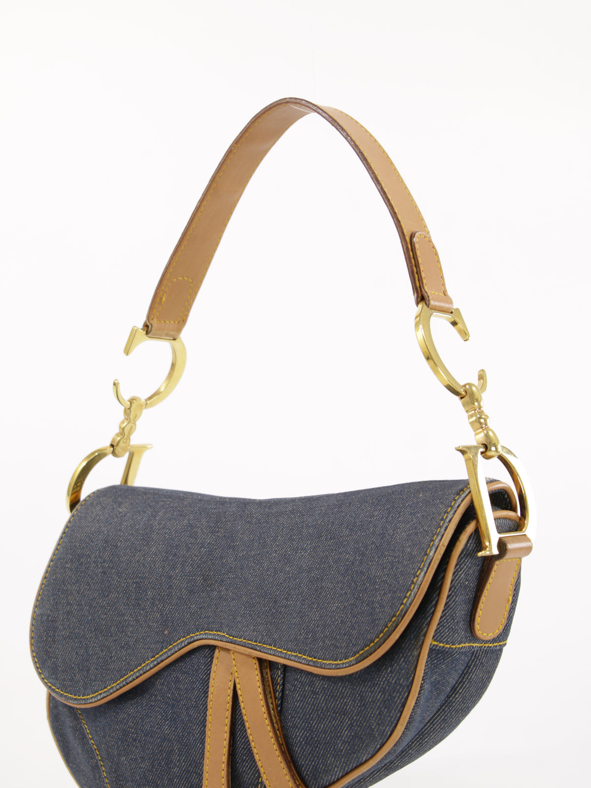 Saddle
