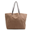 Tote behind