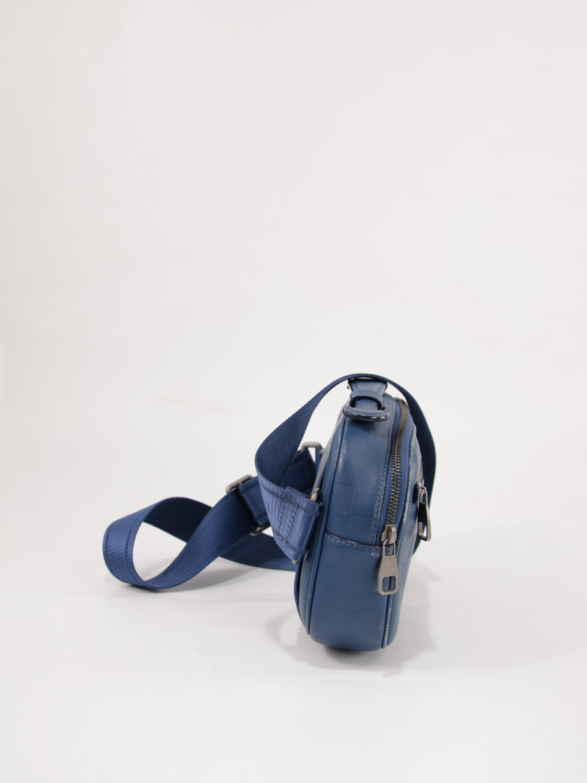 Crossbody back