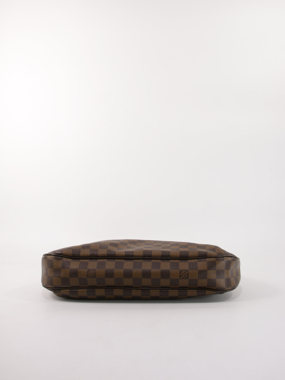 Louis Vuitton Thames MM
