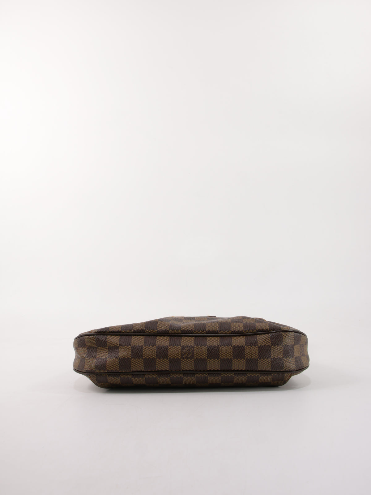 Louis Vuitton Thames PM