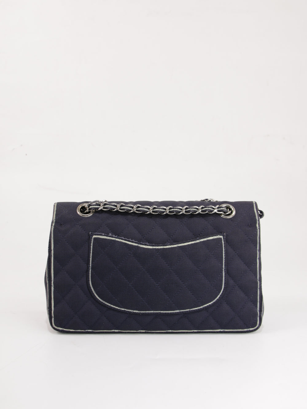 Medium Classic Flap