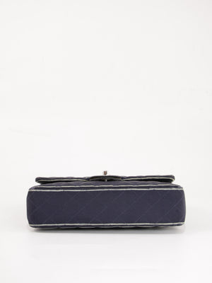 Medium Classic Flap