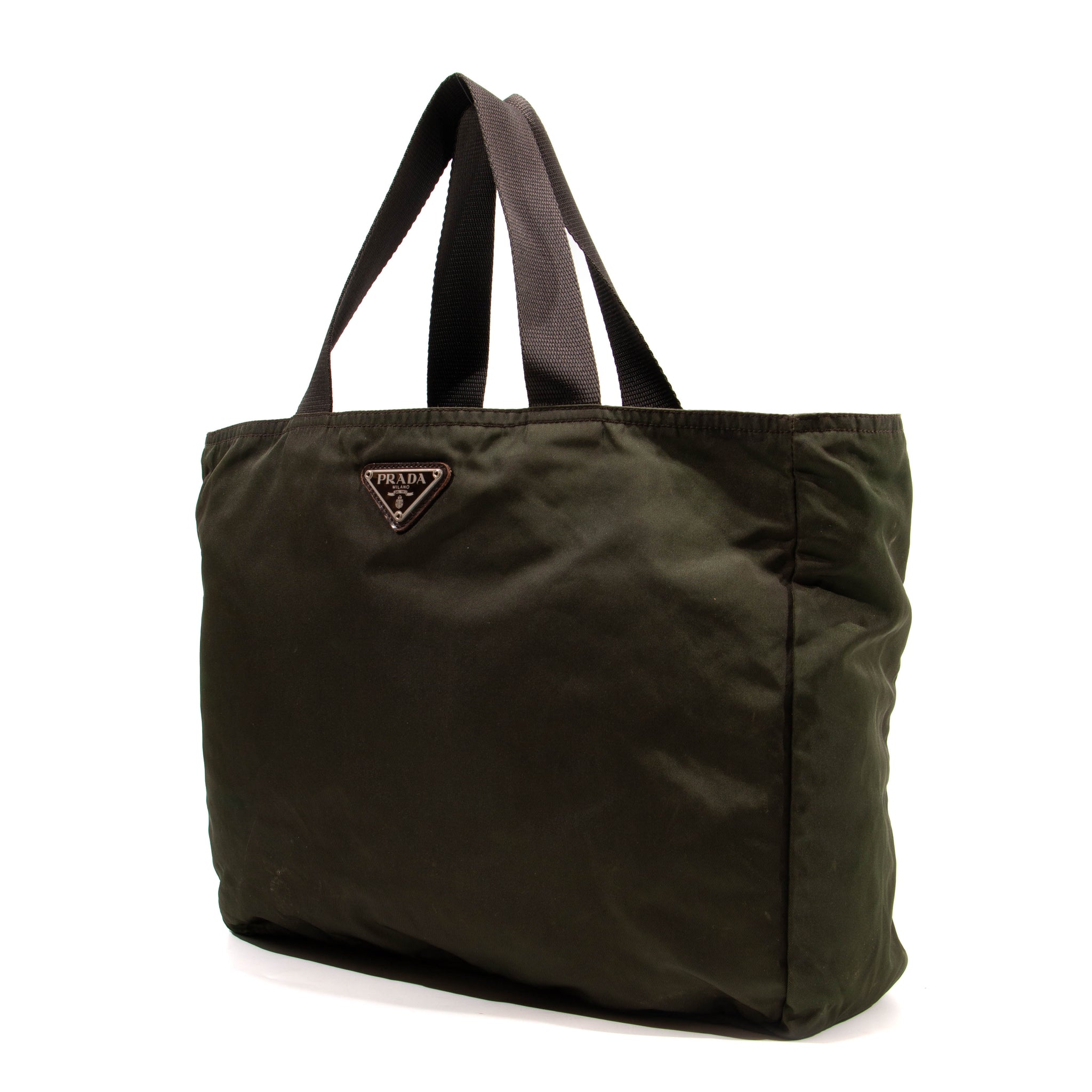 Tote behind