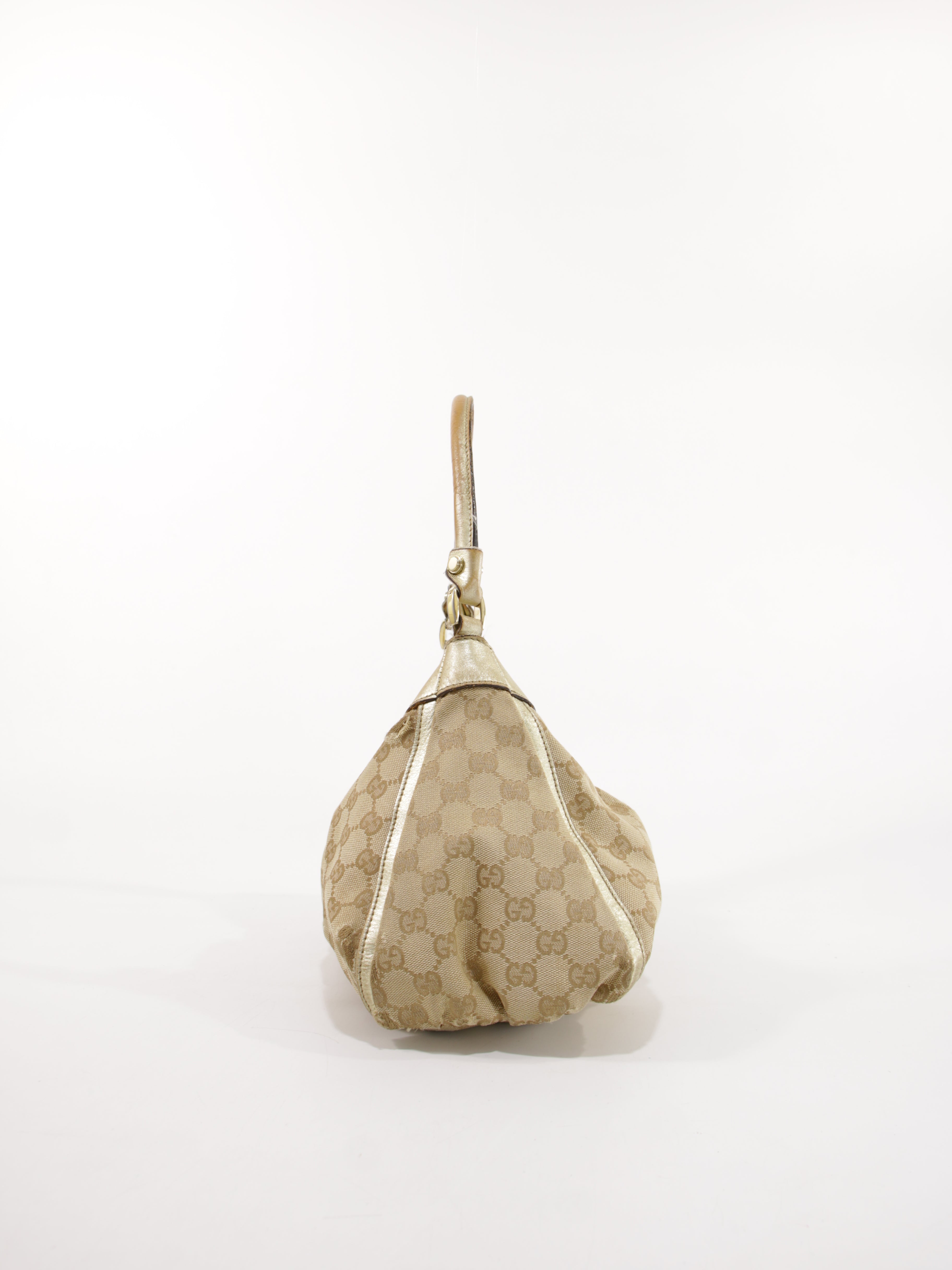 Abbey D-Ring Small