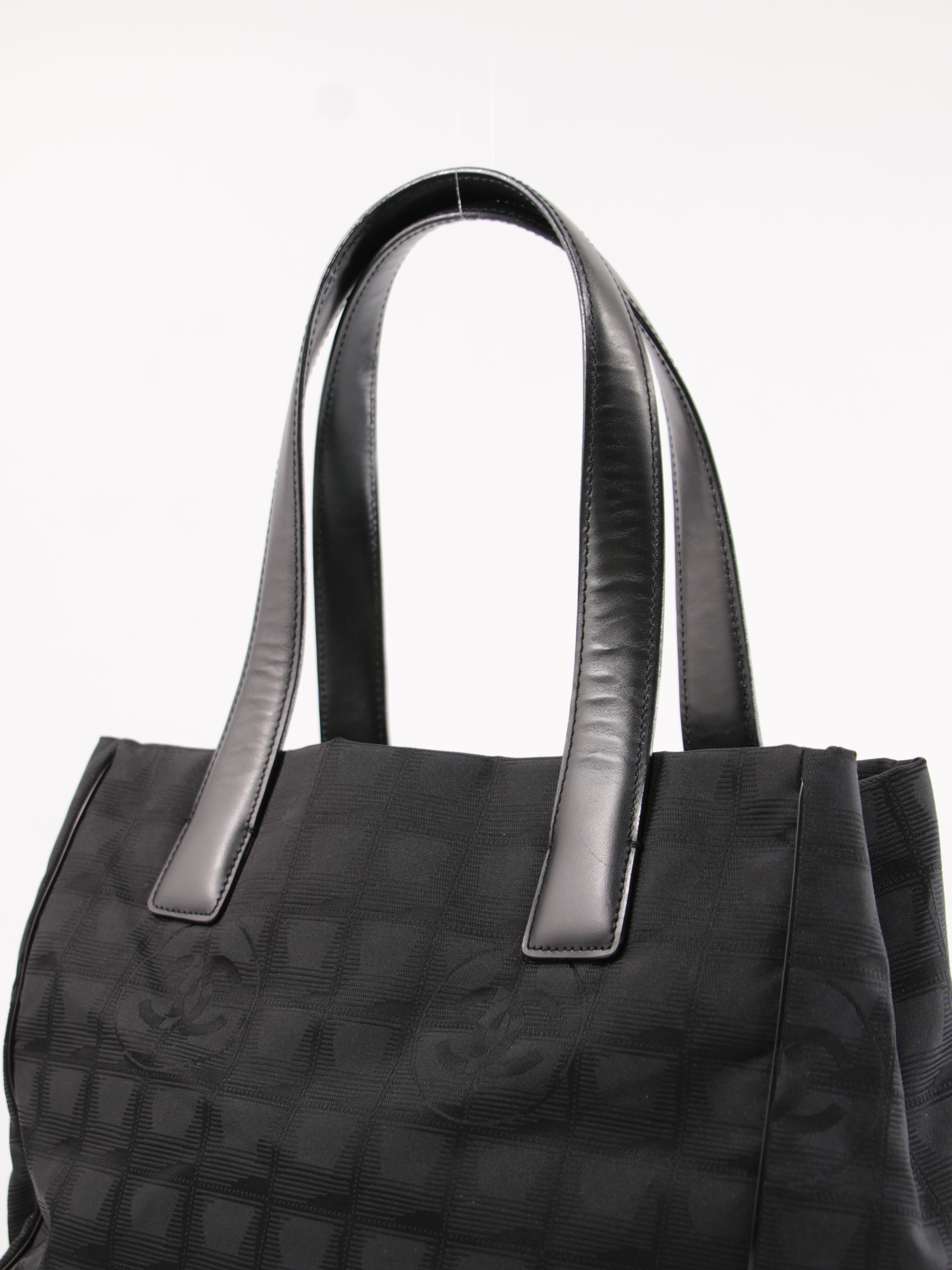 Small New Travel Line Tote