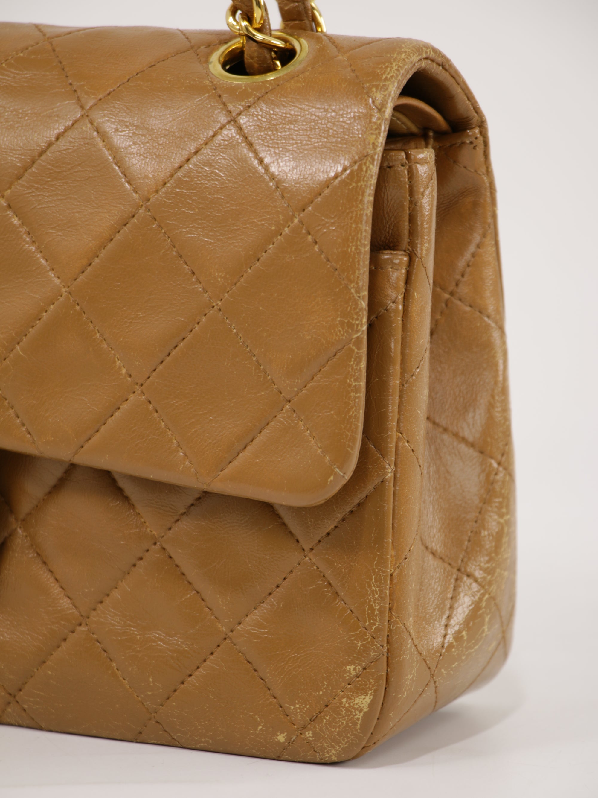 Small Classic Flap