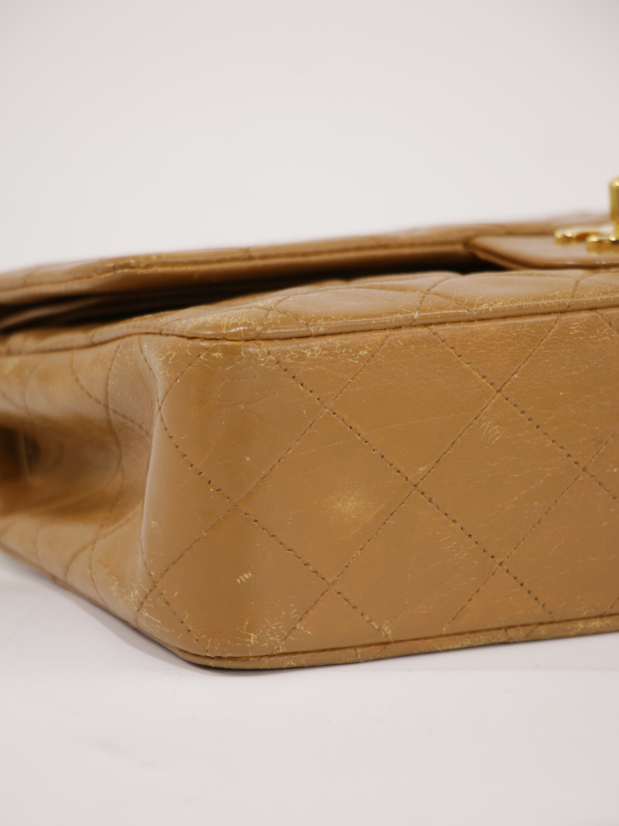 Small Classic Flap