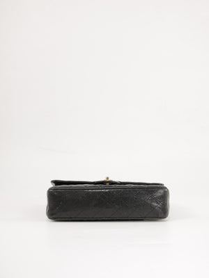 Medium Classic Flap