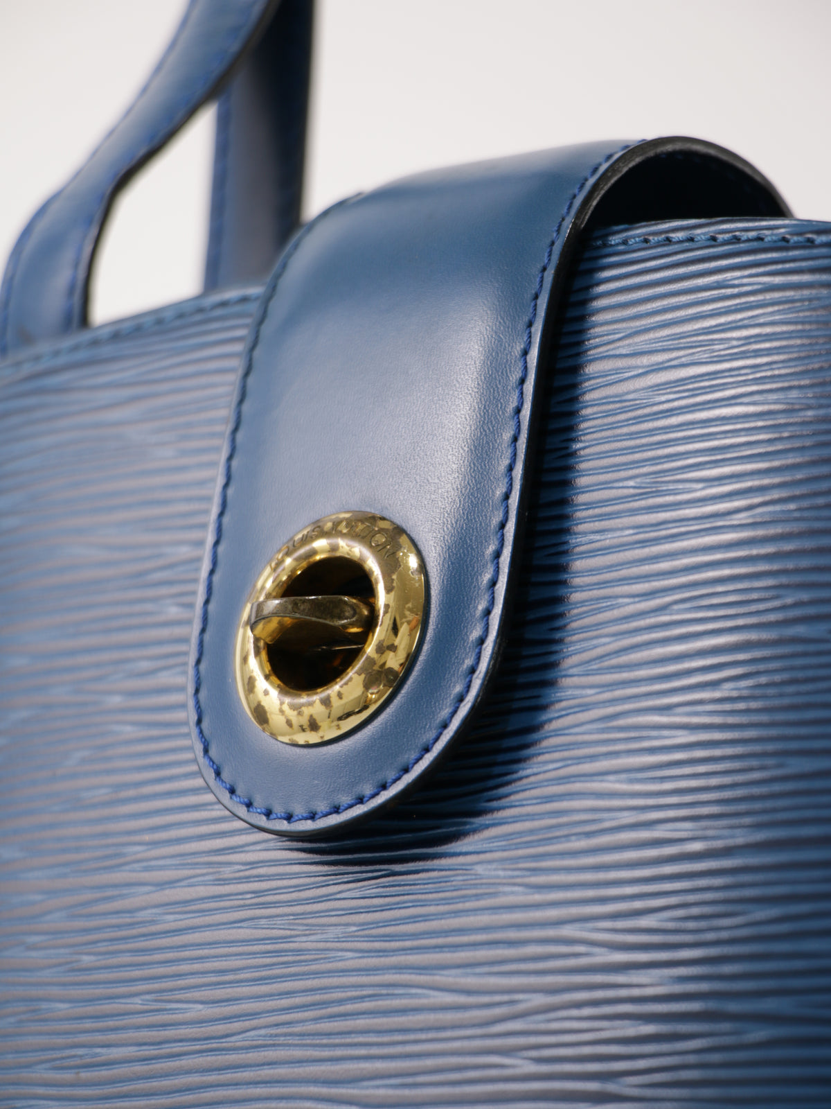 Louis Vuitton Shoulder Bag