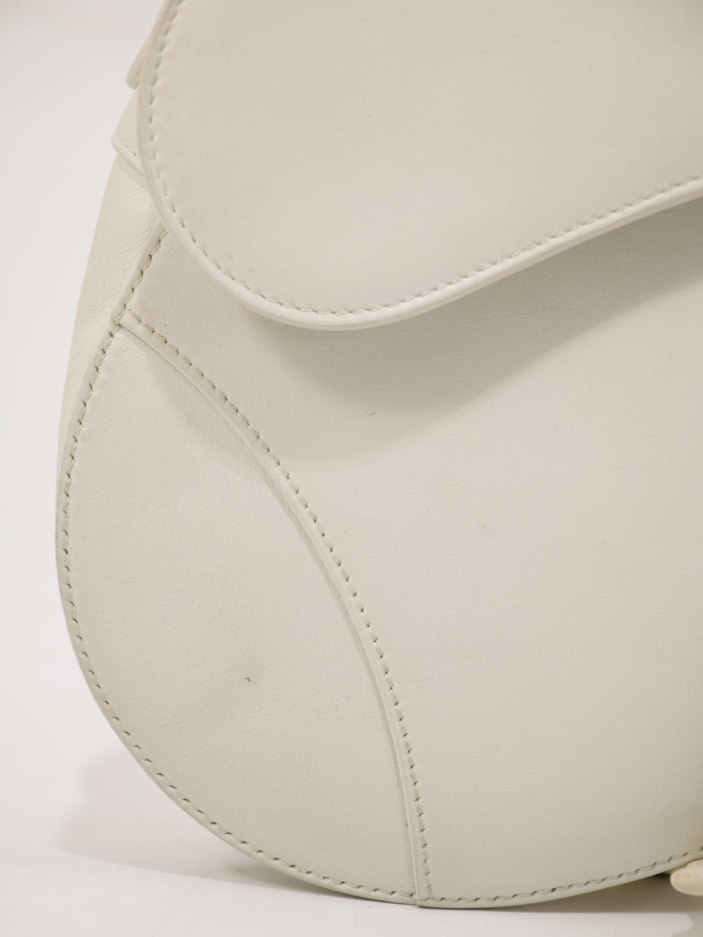 Saddle