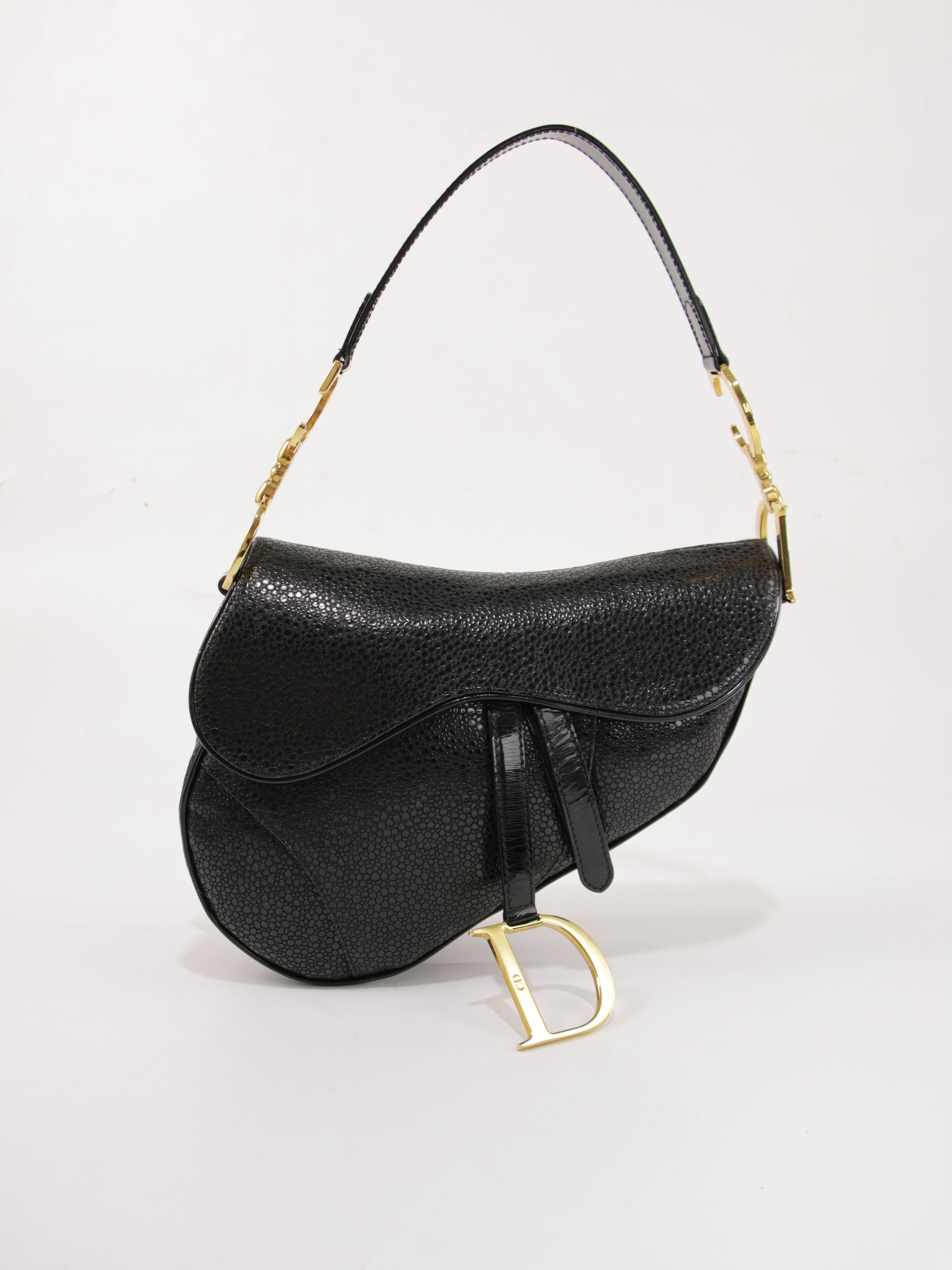 Saddle