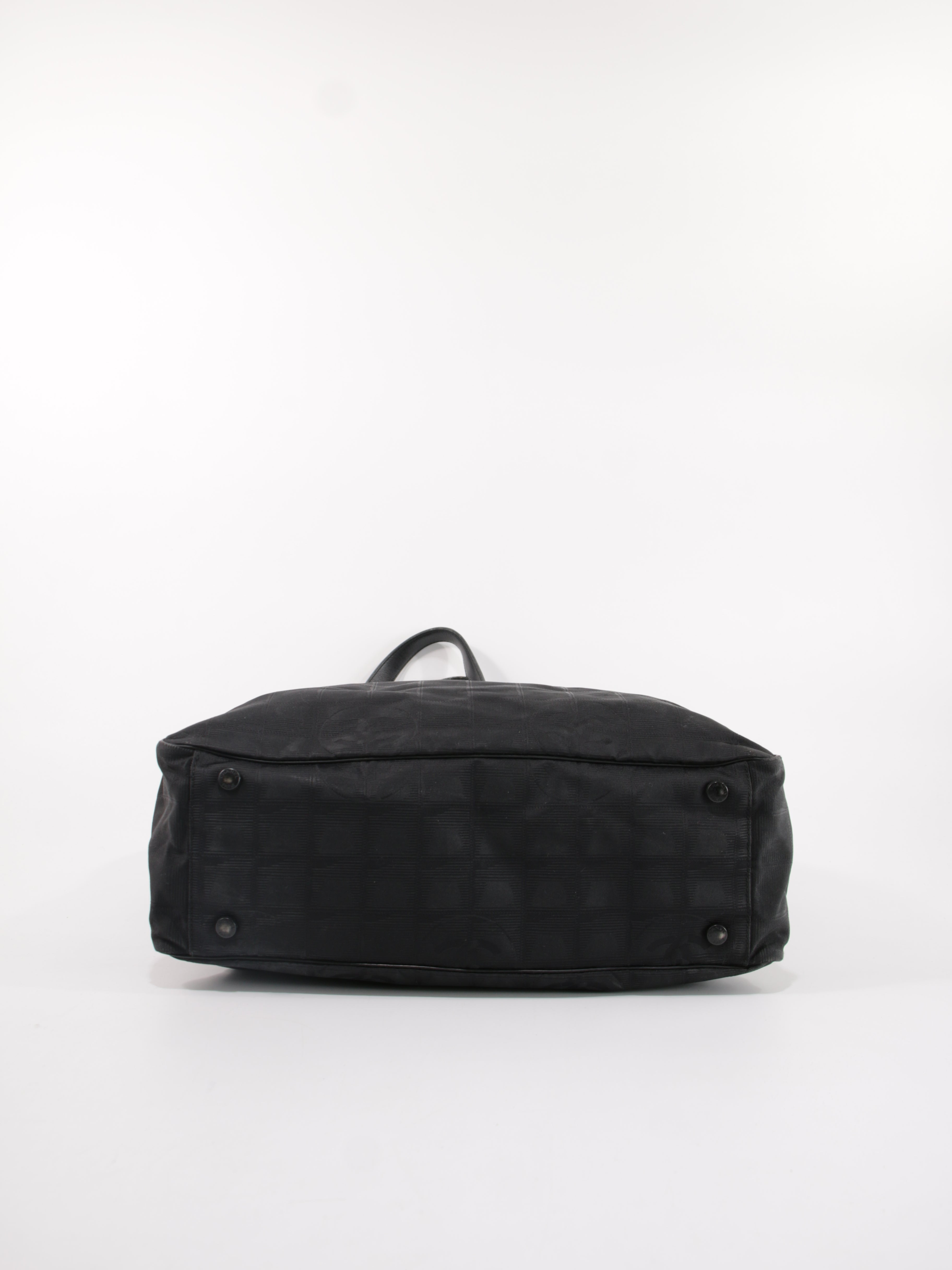 Large Travel Line Tote