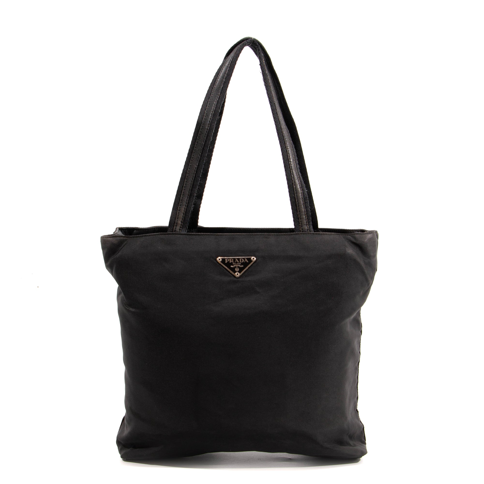 Tote behind