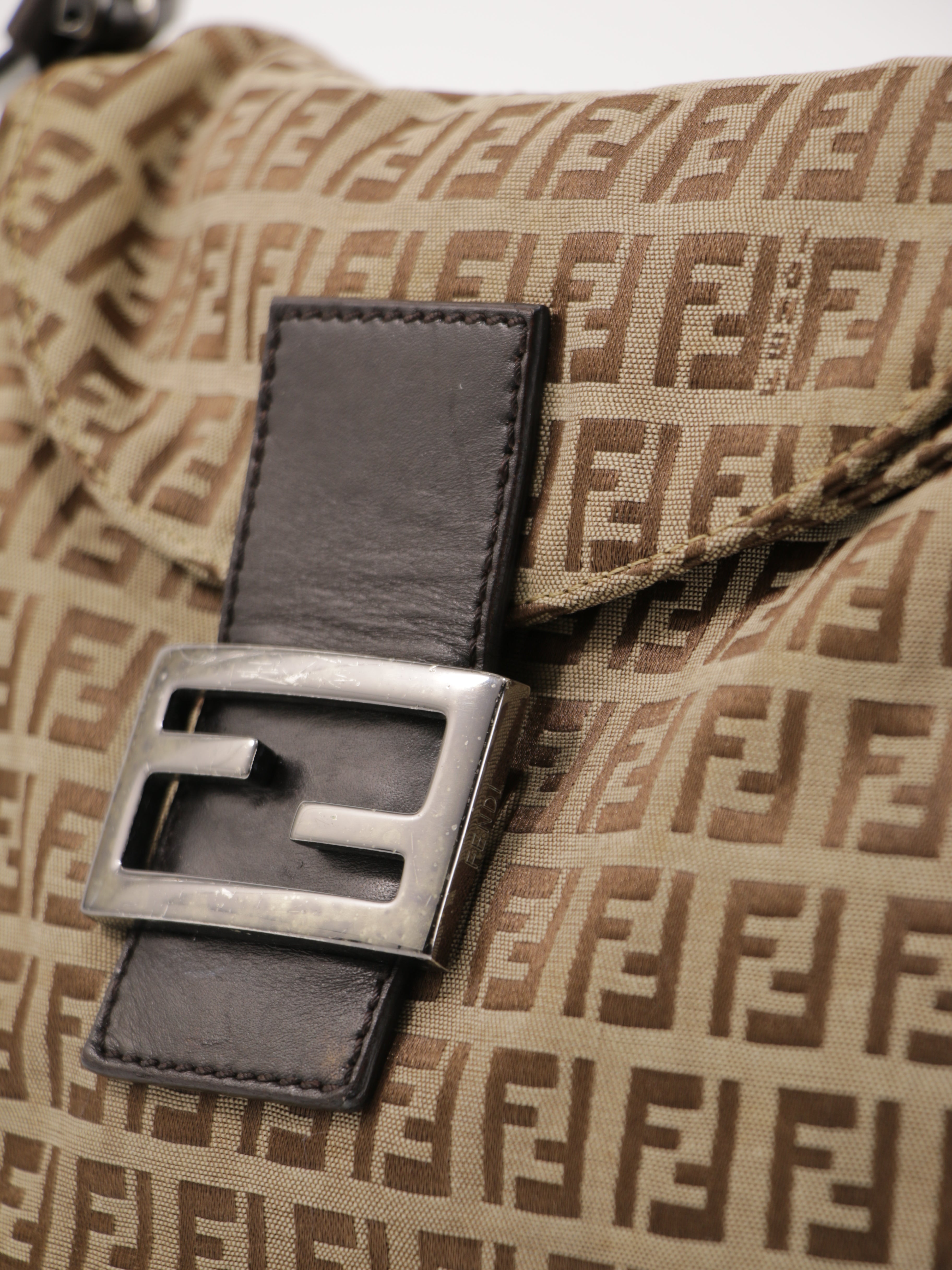 Double Flap Mamma