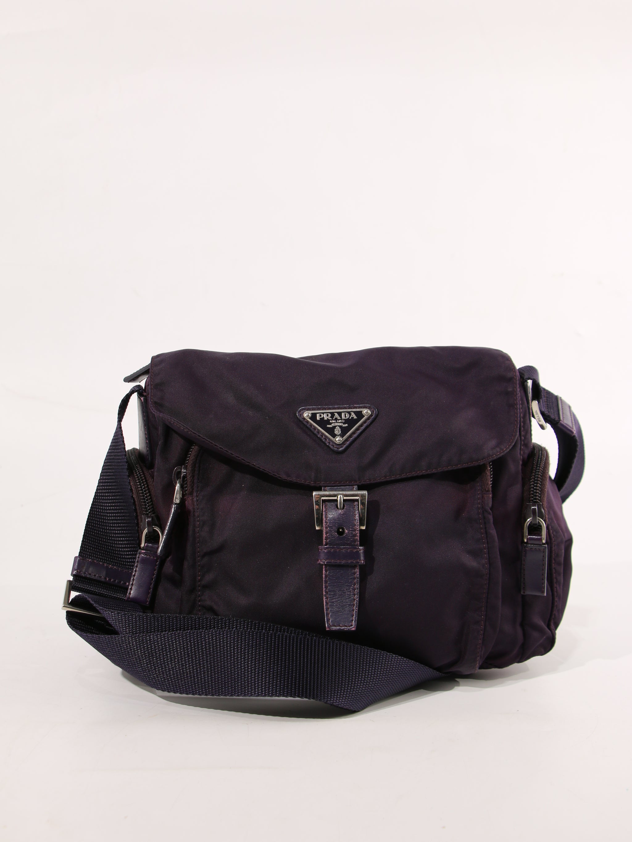 Single Buckle Messenger