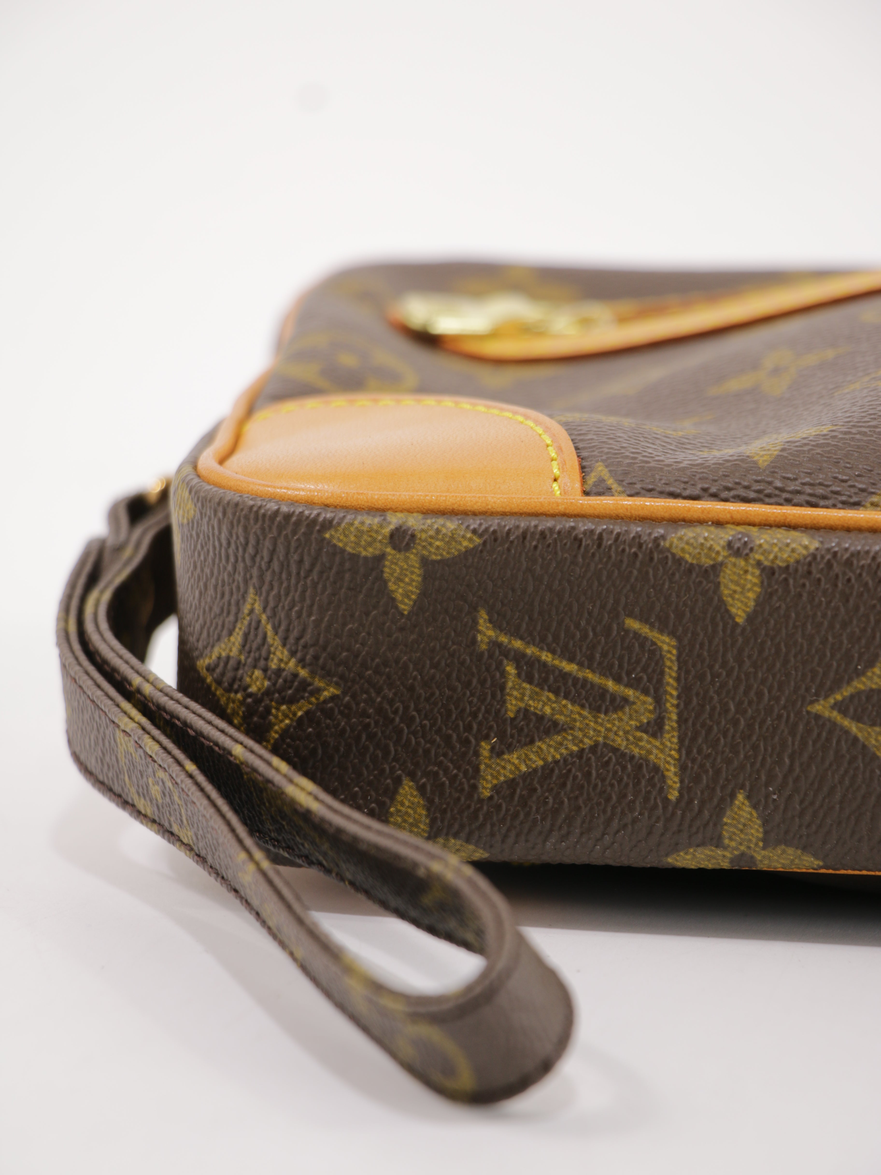 Pouch