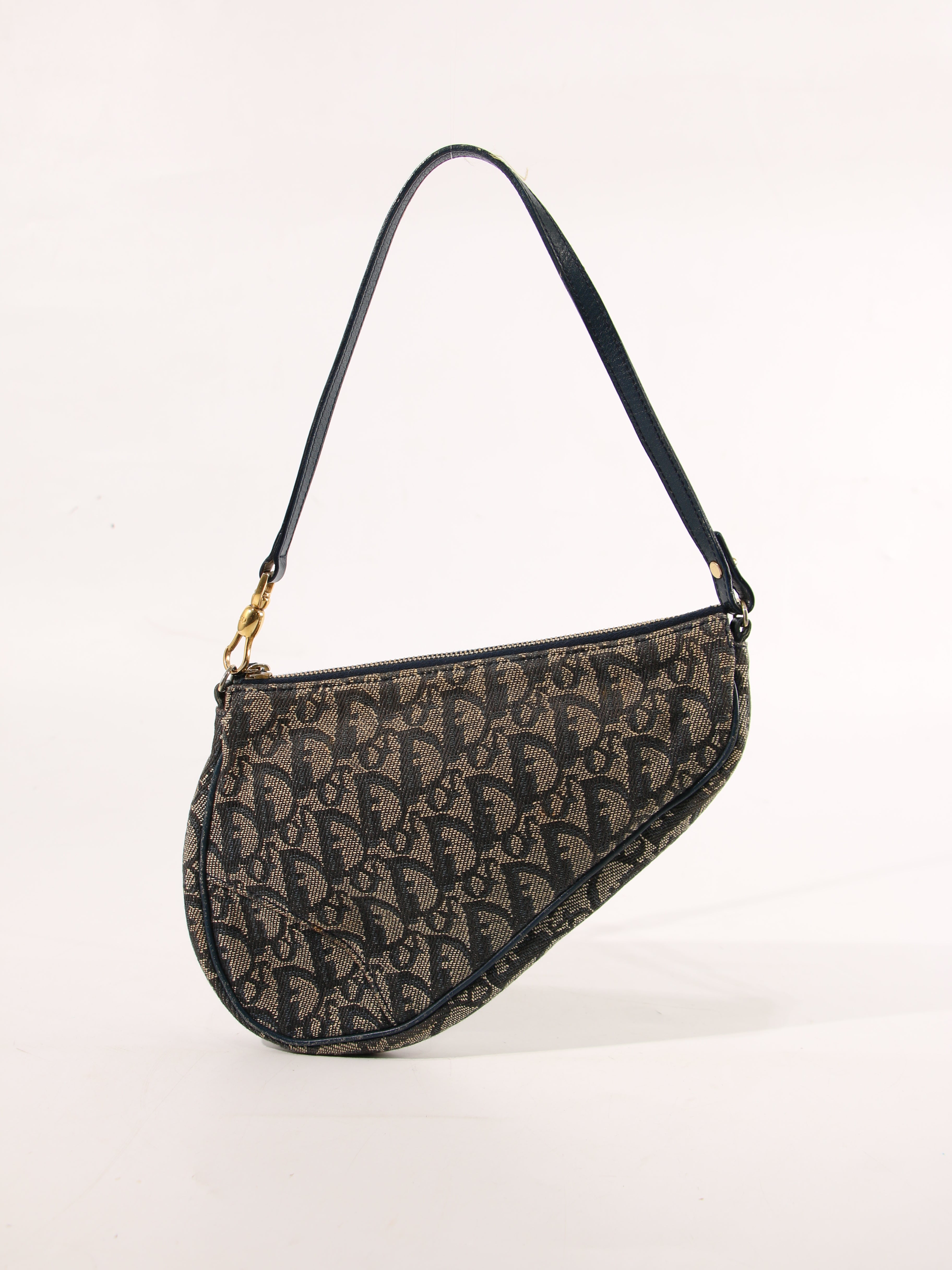 【美品】Chistian Dior  vintage handbag Vintage Christian Dior Handbag, Navy, Logo, Chain Strap