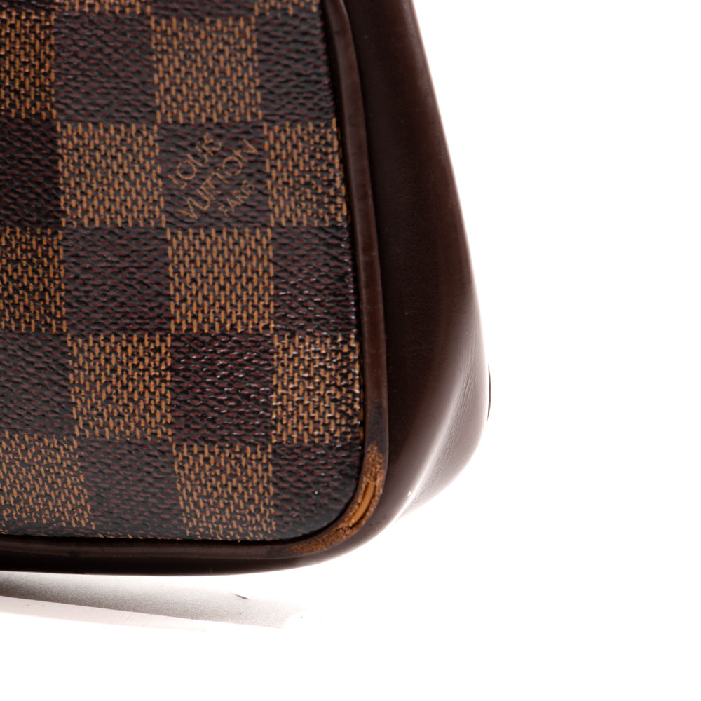 Accessories pouch