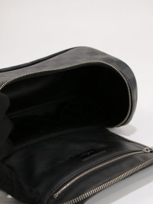 Cosmetic pouch