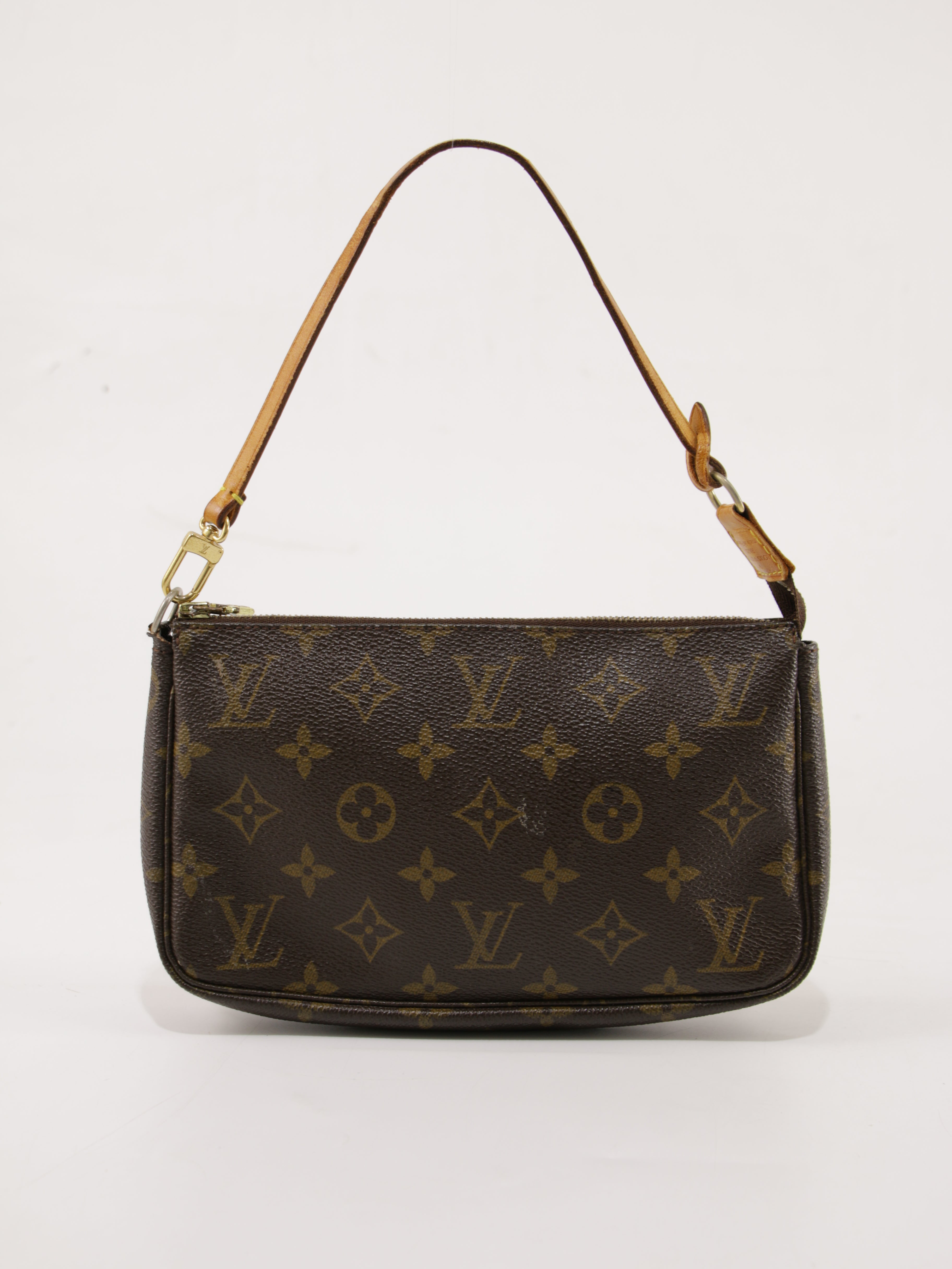 Louis Vuitton Pochette bags | Best selection of vintage Louis Vuitton –  Collector's Cage