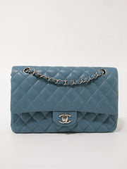 Medium Classic Flap