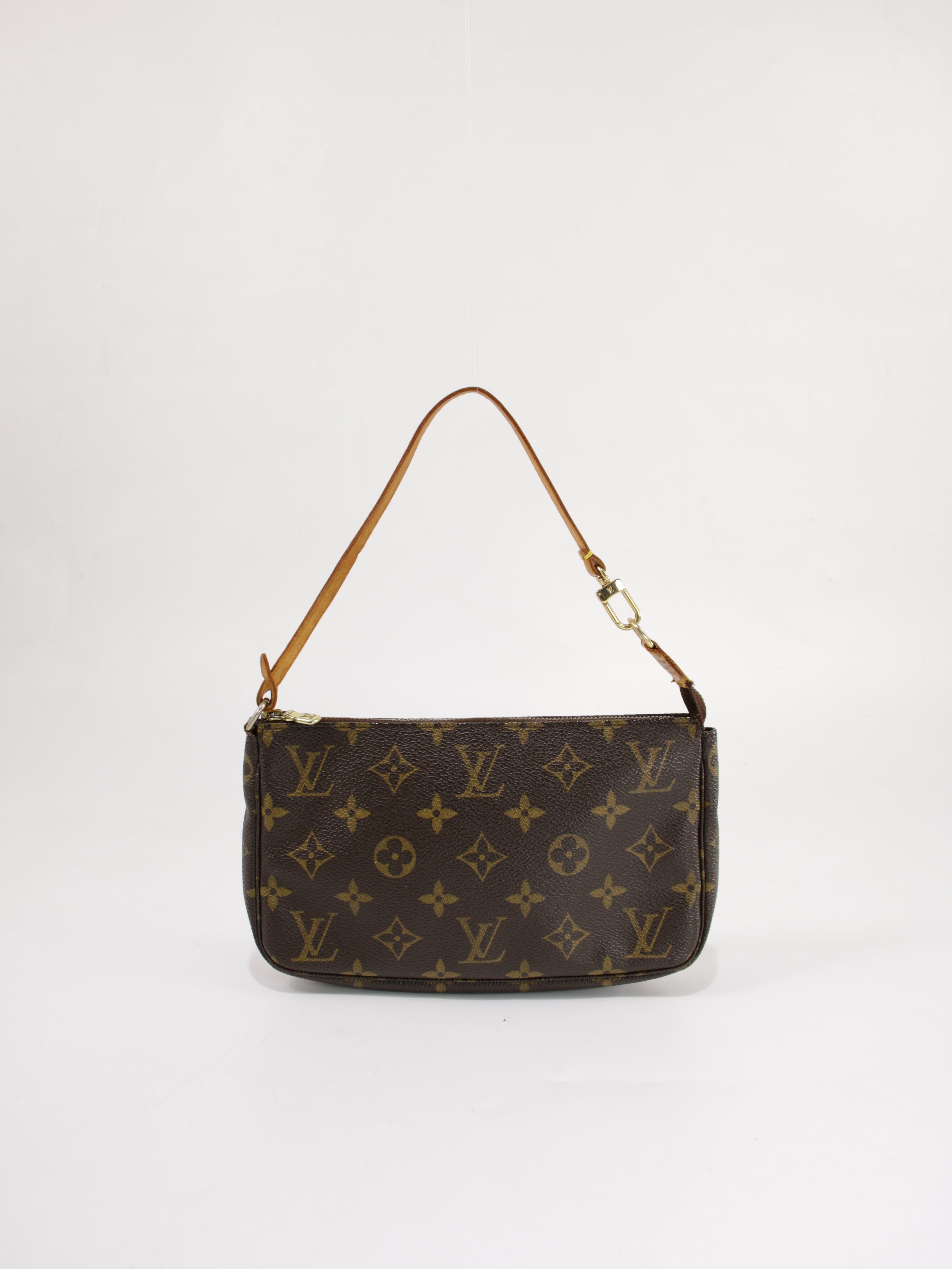 Louis Vuitton Pochette bags | Best selection of vintage Louis Vuitton –  Collector's Cage