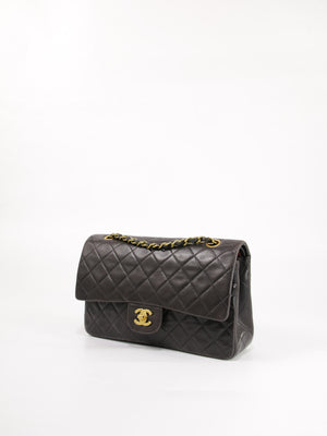 Medium Classic Flap