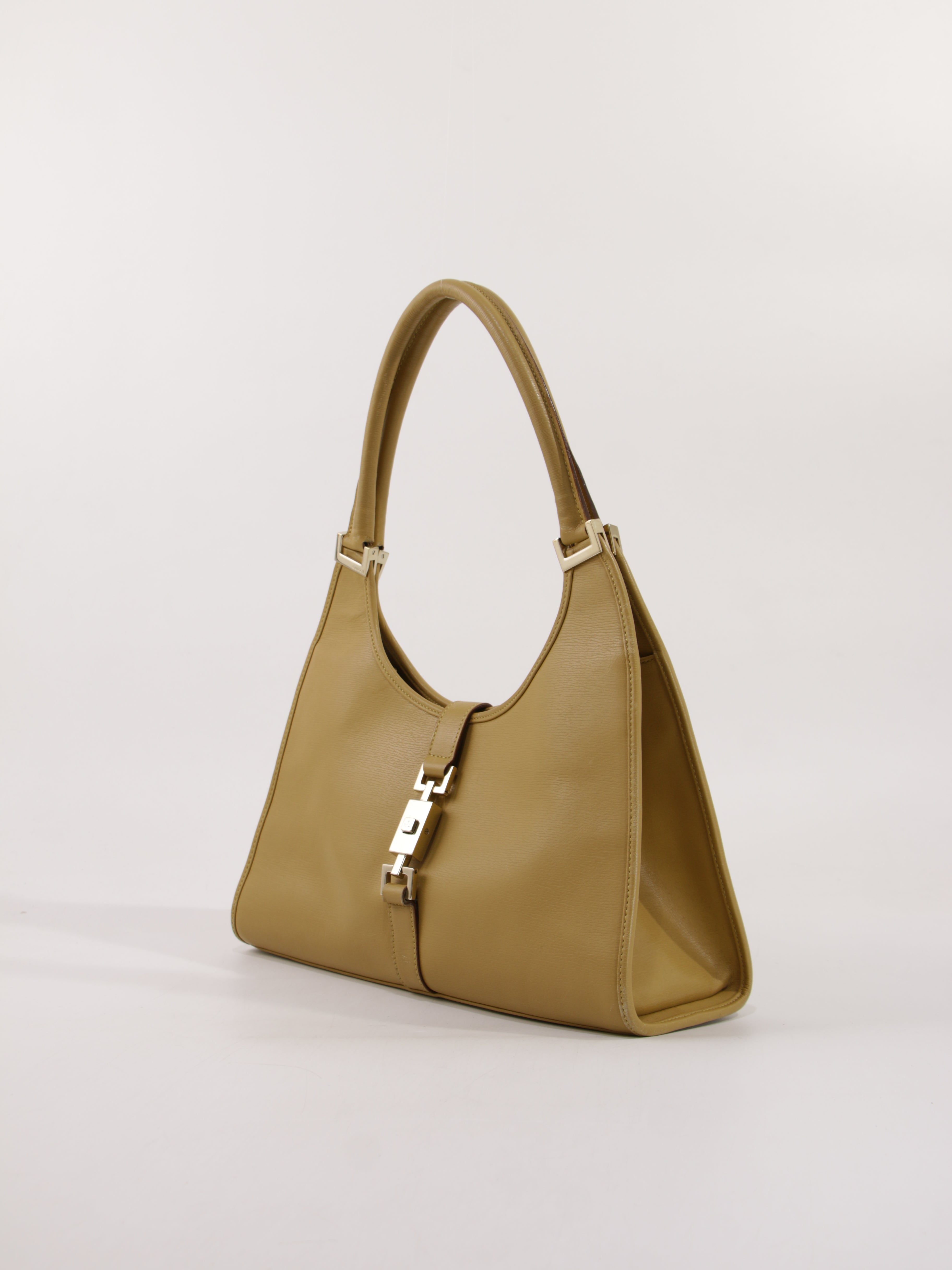 Medium Bardot