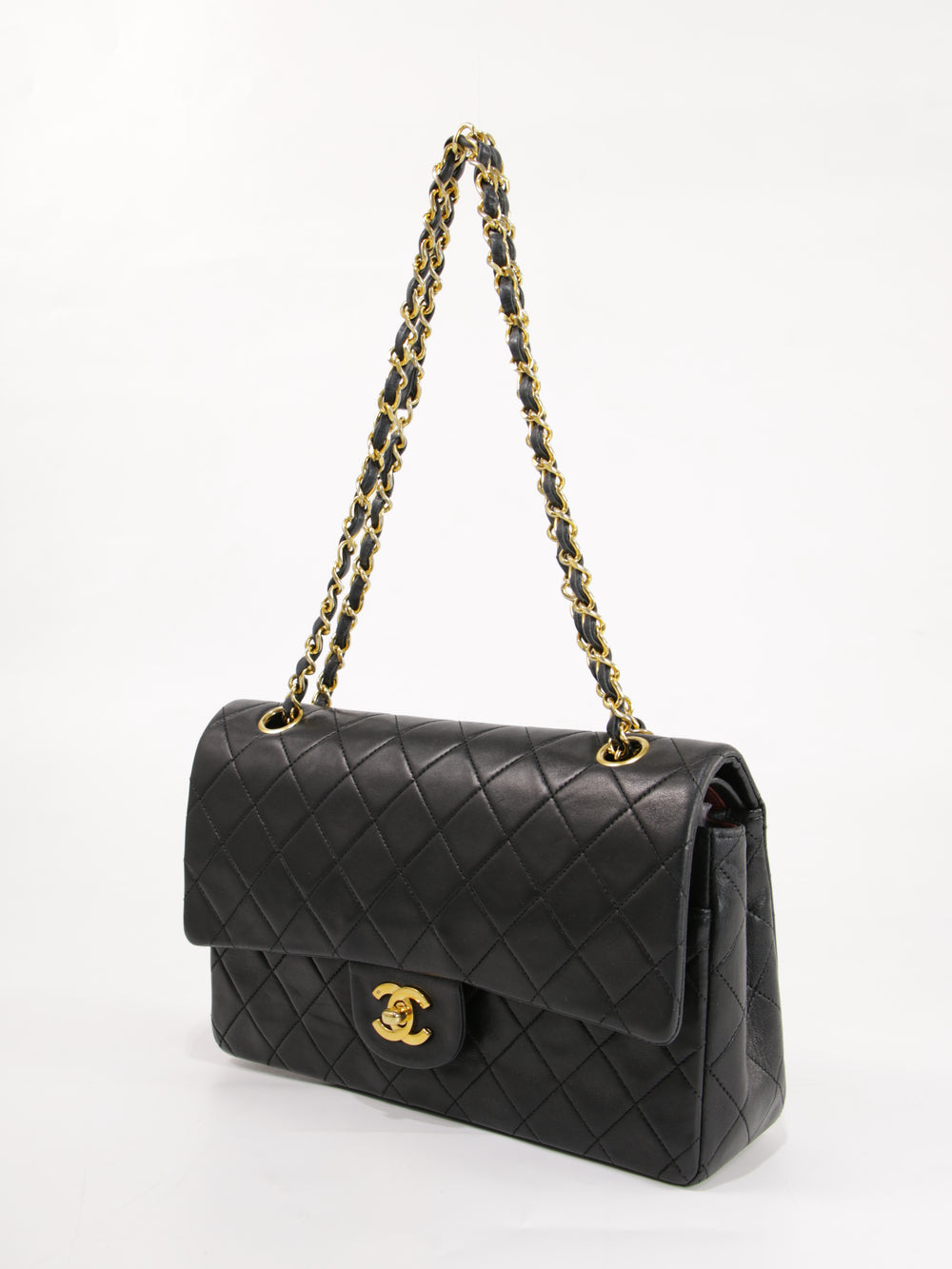 Medium Classic Flap