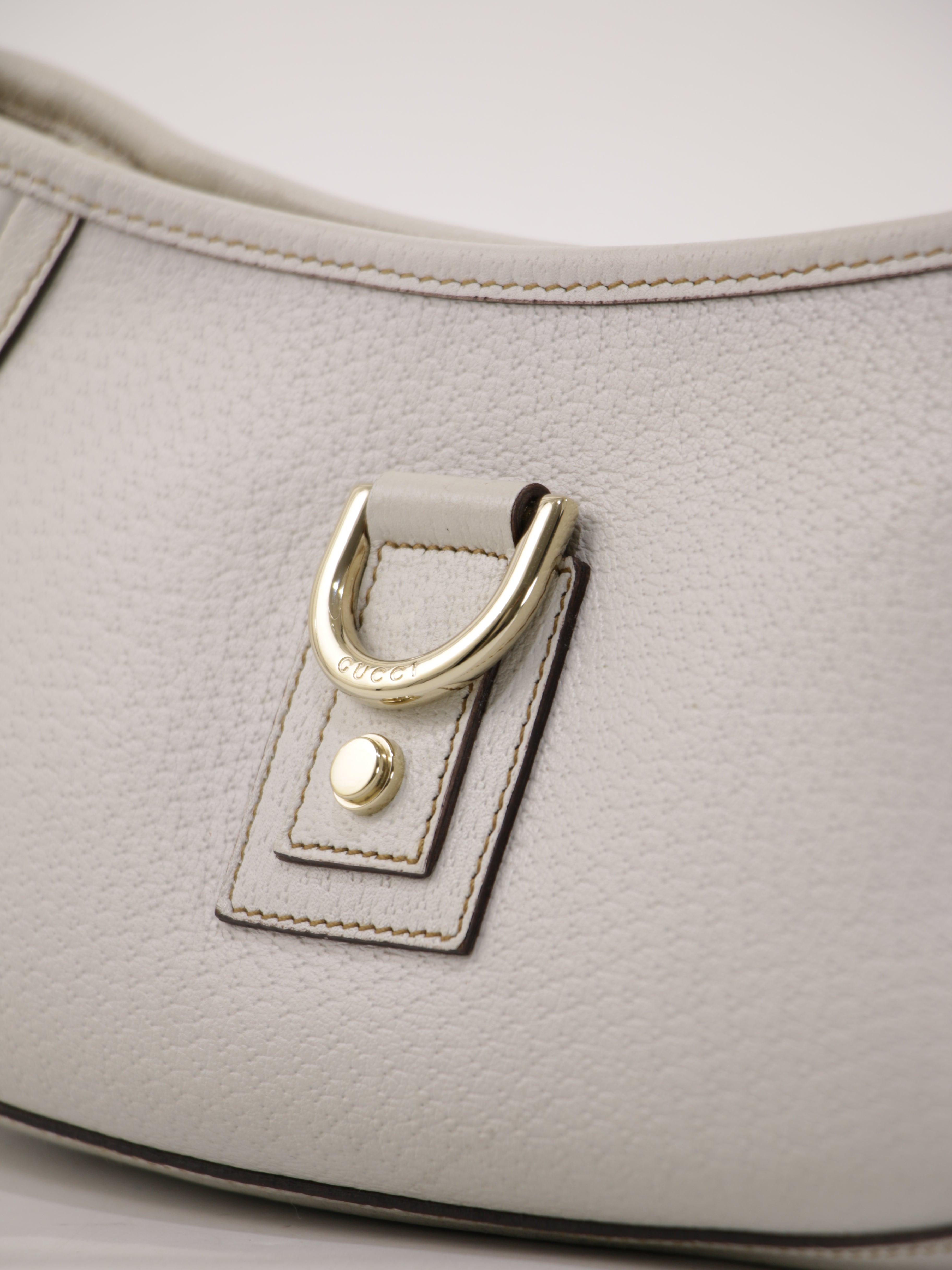 Abbey D-Ring Pochette