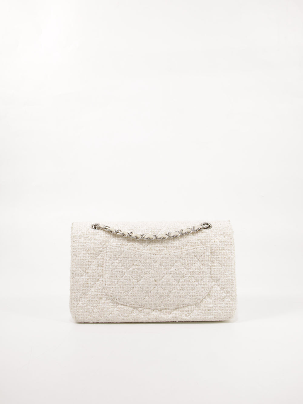 Medium Classic Flap