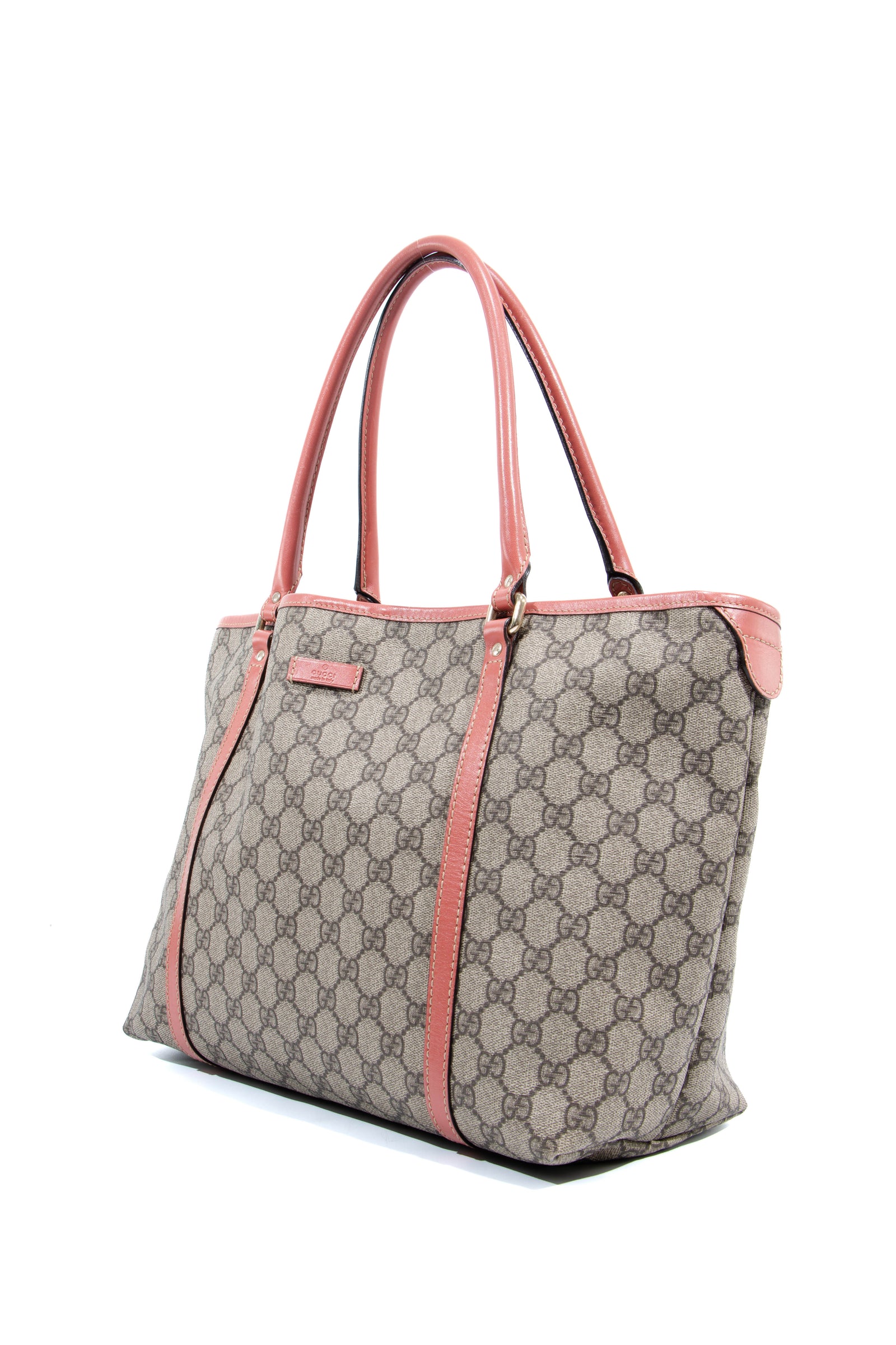 Gucci Boat Pochette  Pink gucci purse, Bags, Fancy bags