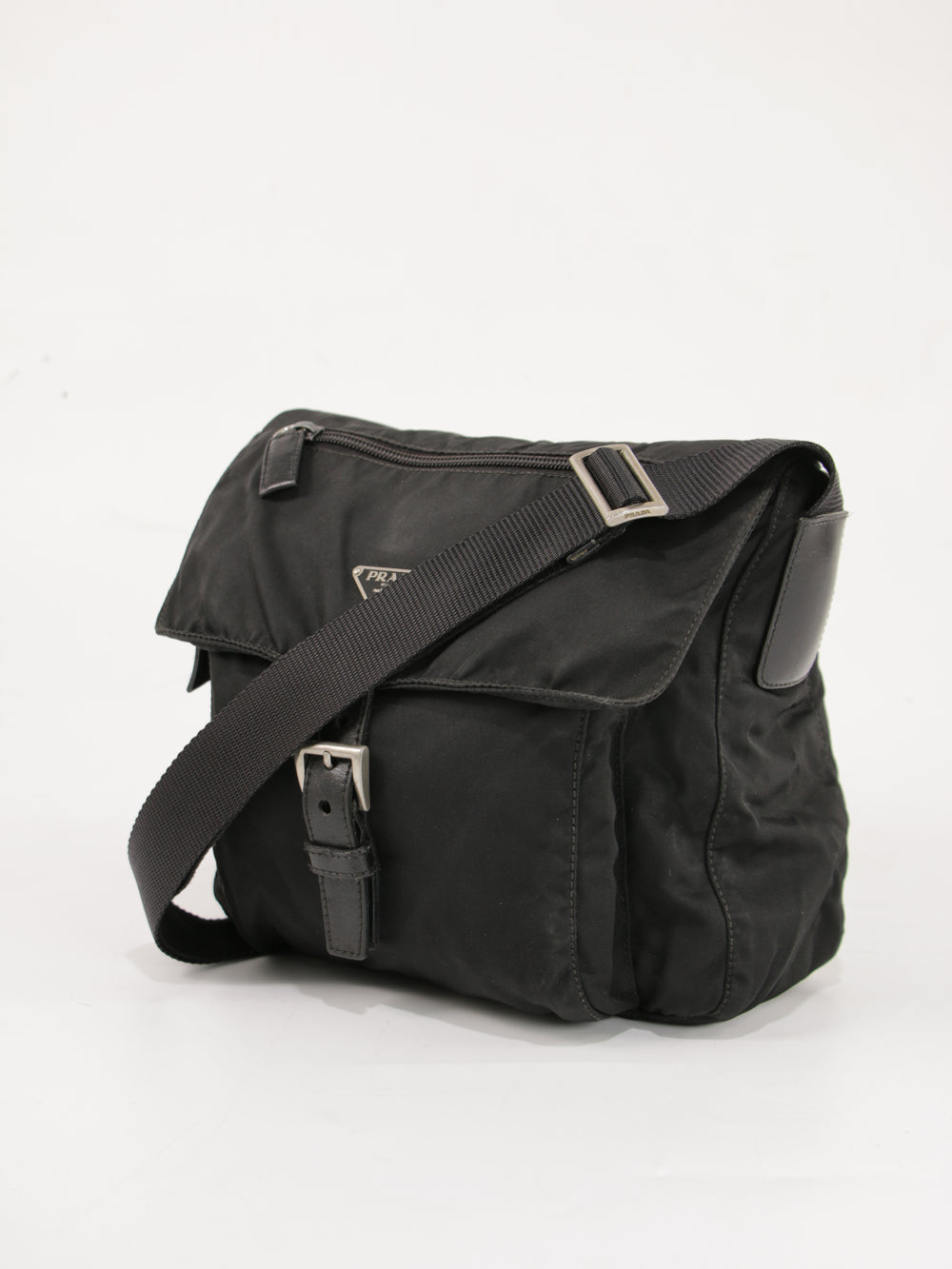 Single Buckle Messenger