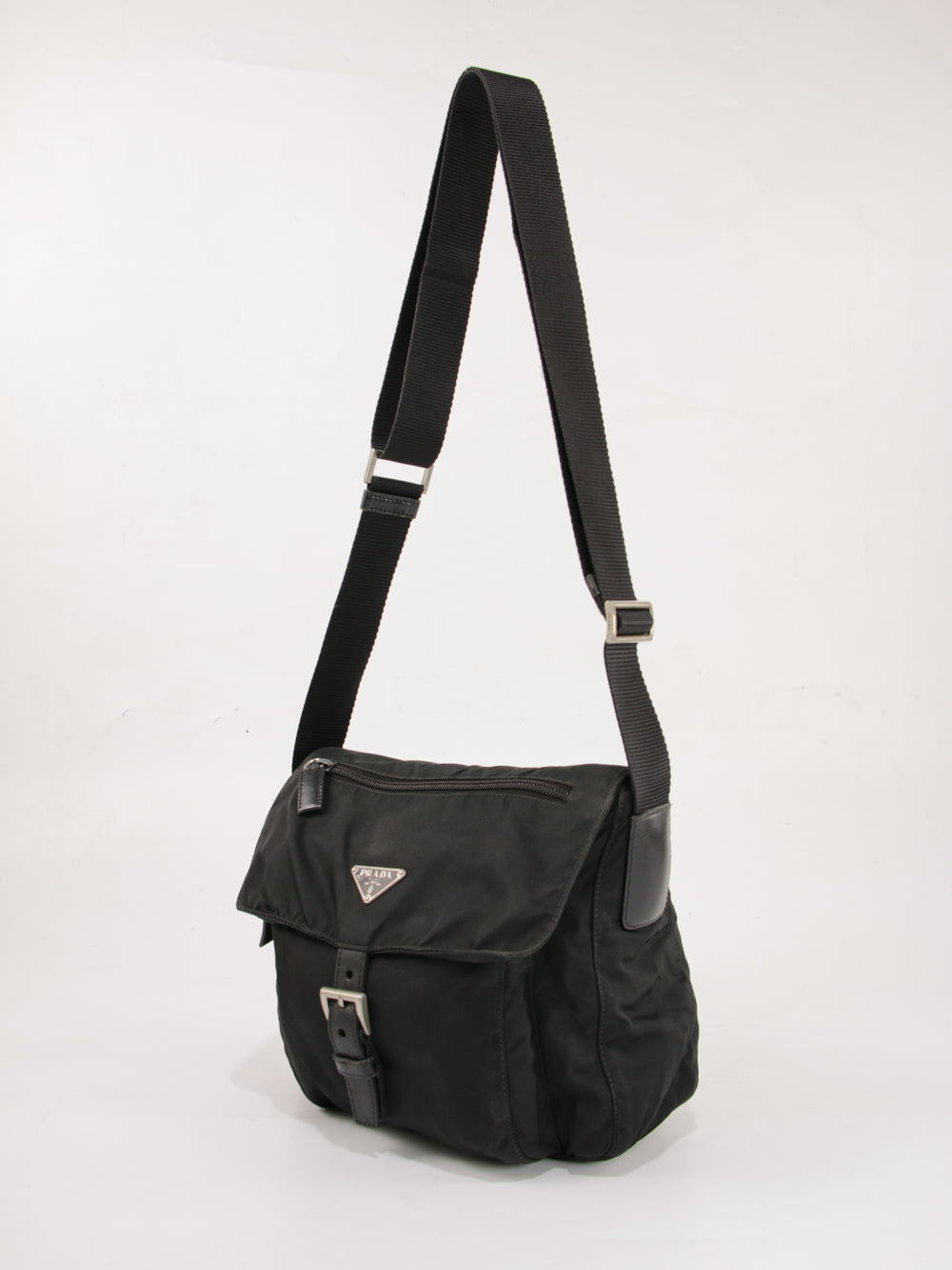 Single Buckle Messenger