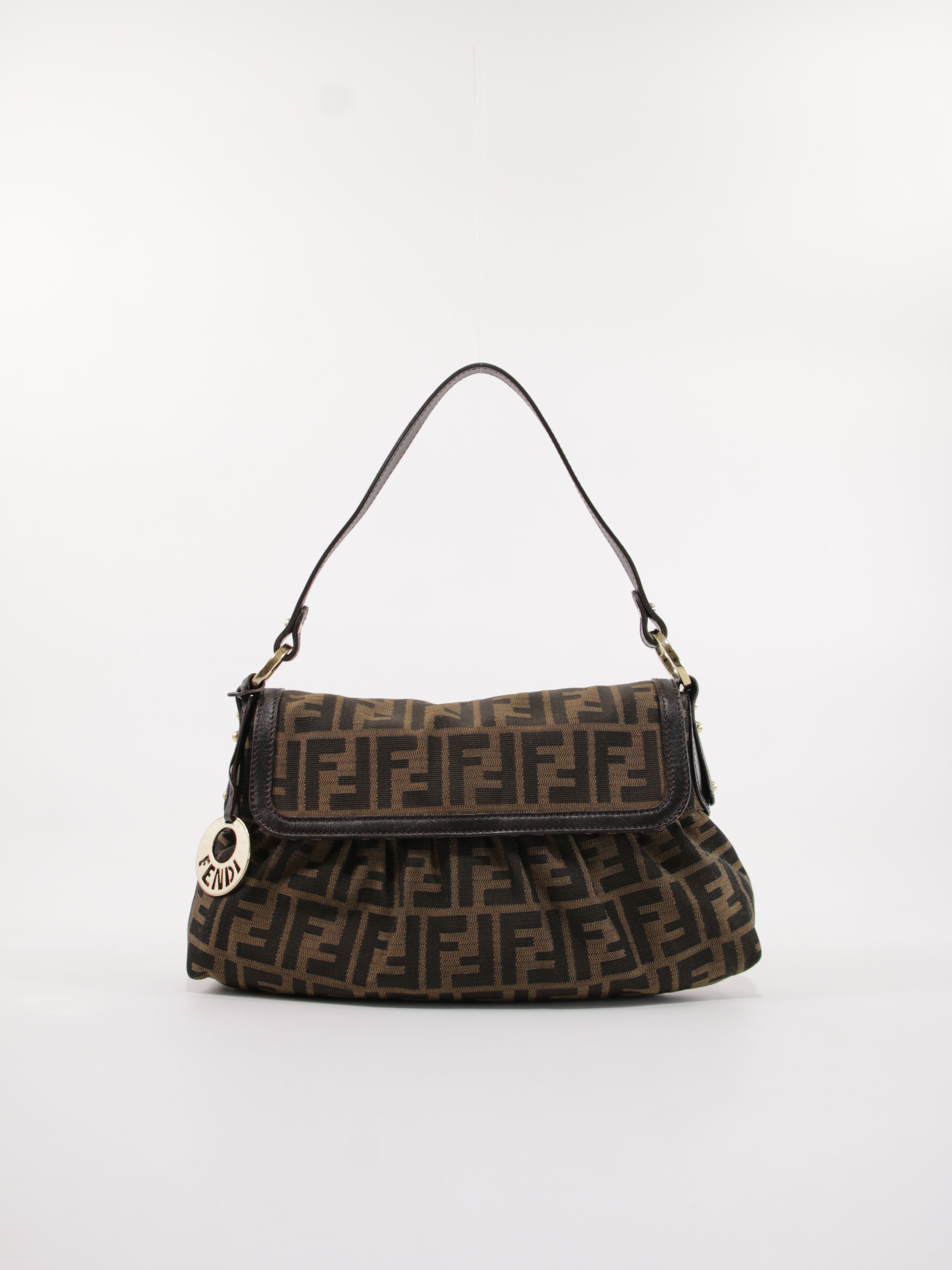 FENDI SHOULDER BAGS