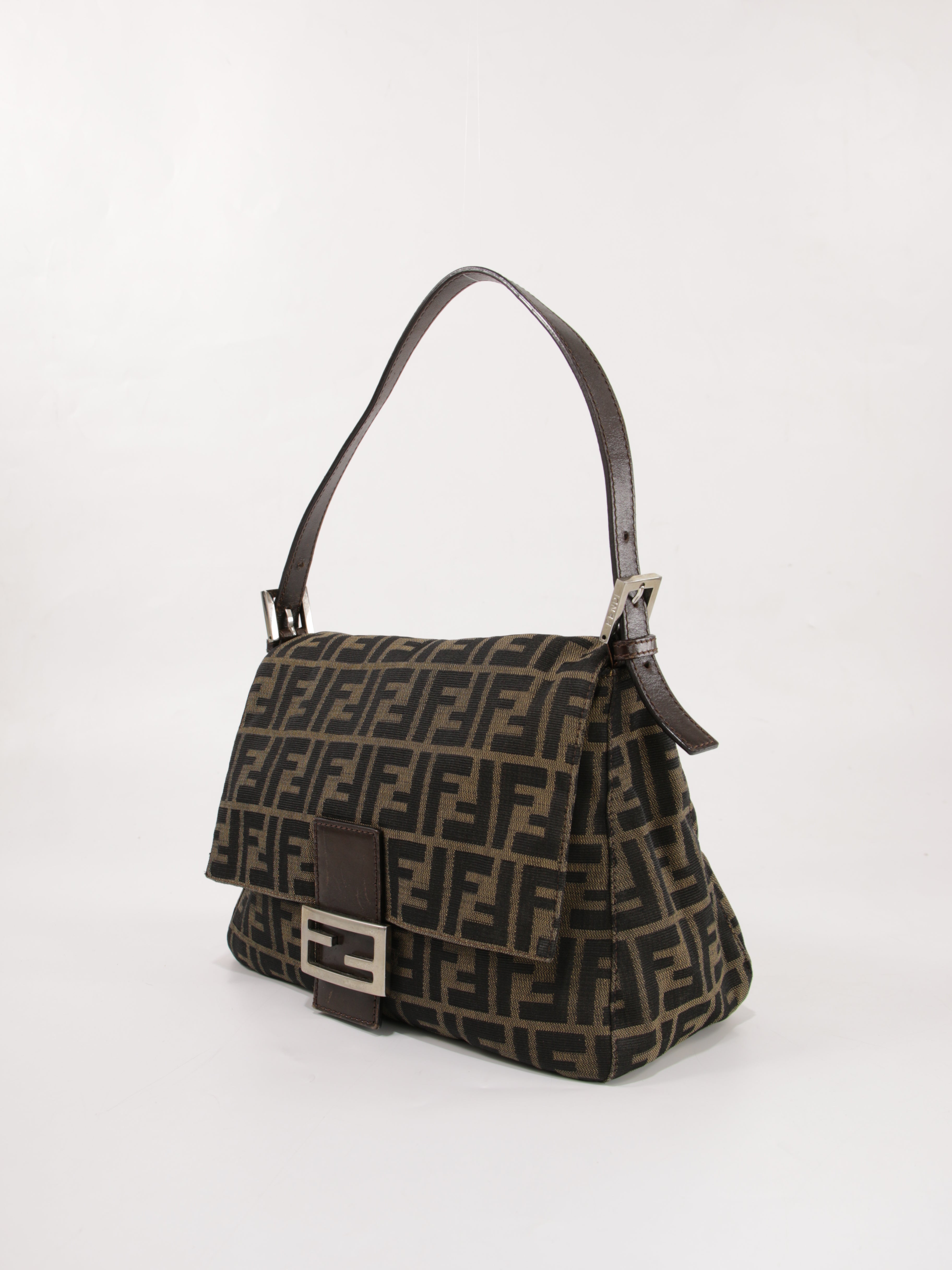 Fendi Mama Baguette bags | Best selection of second-hand